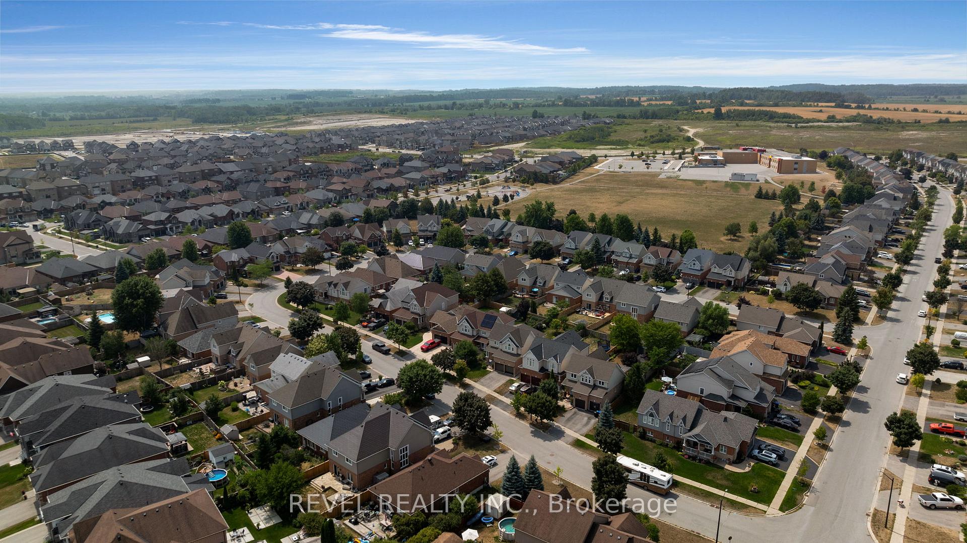 Photo 35 of 1058 Muriel Street, Innisfil, Alcona — HOMEH