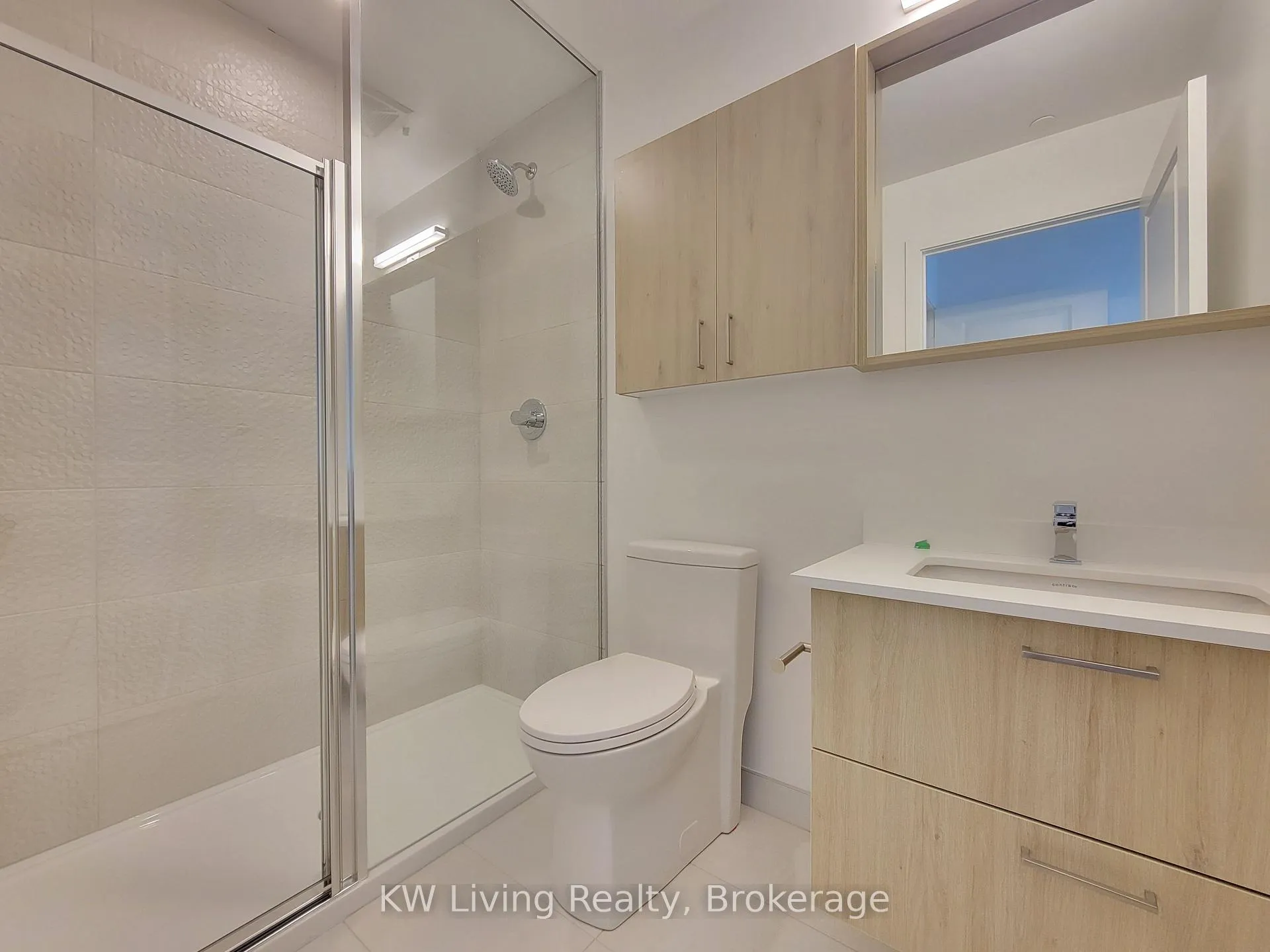 Photo 8 of Unit 809, 50 Upper Mall Way, Vaughan, Brownridge — HOMEH