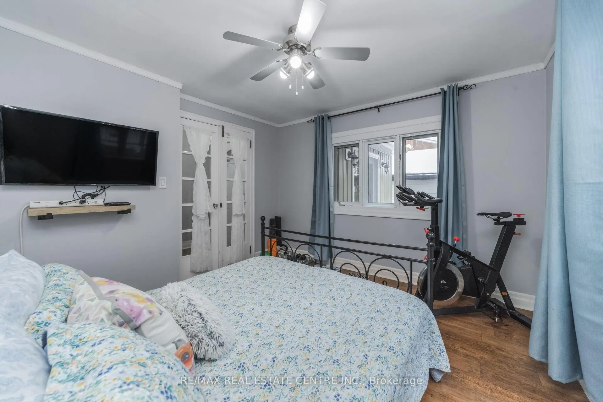 Photo 19 of 60 Rosedale Avenue W, Brampton, Downtown Brampton — HOMEH