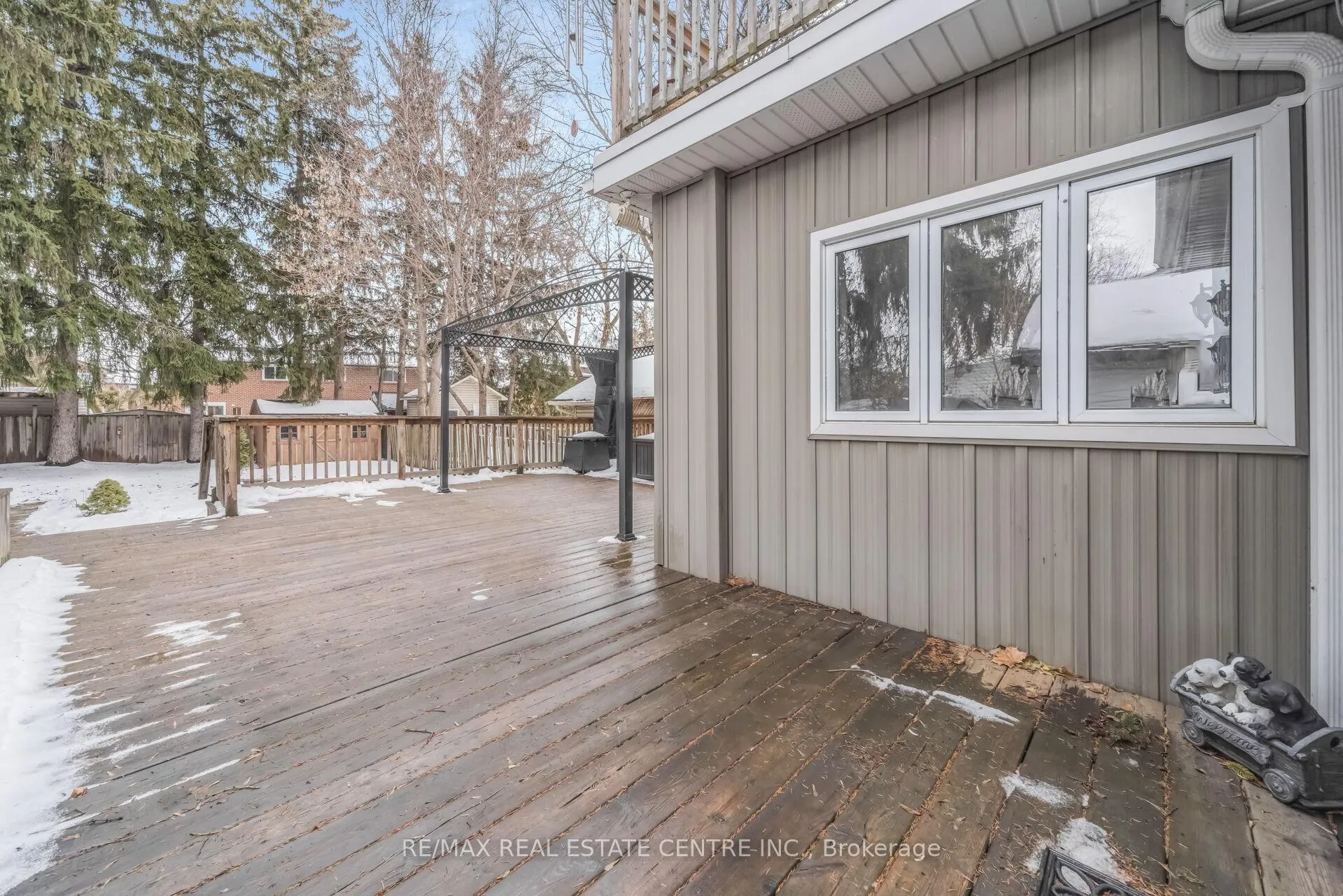 Photo 35 of 60 Rosedale Avenue W, Brampton, Downtown Brampton — HOMEH