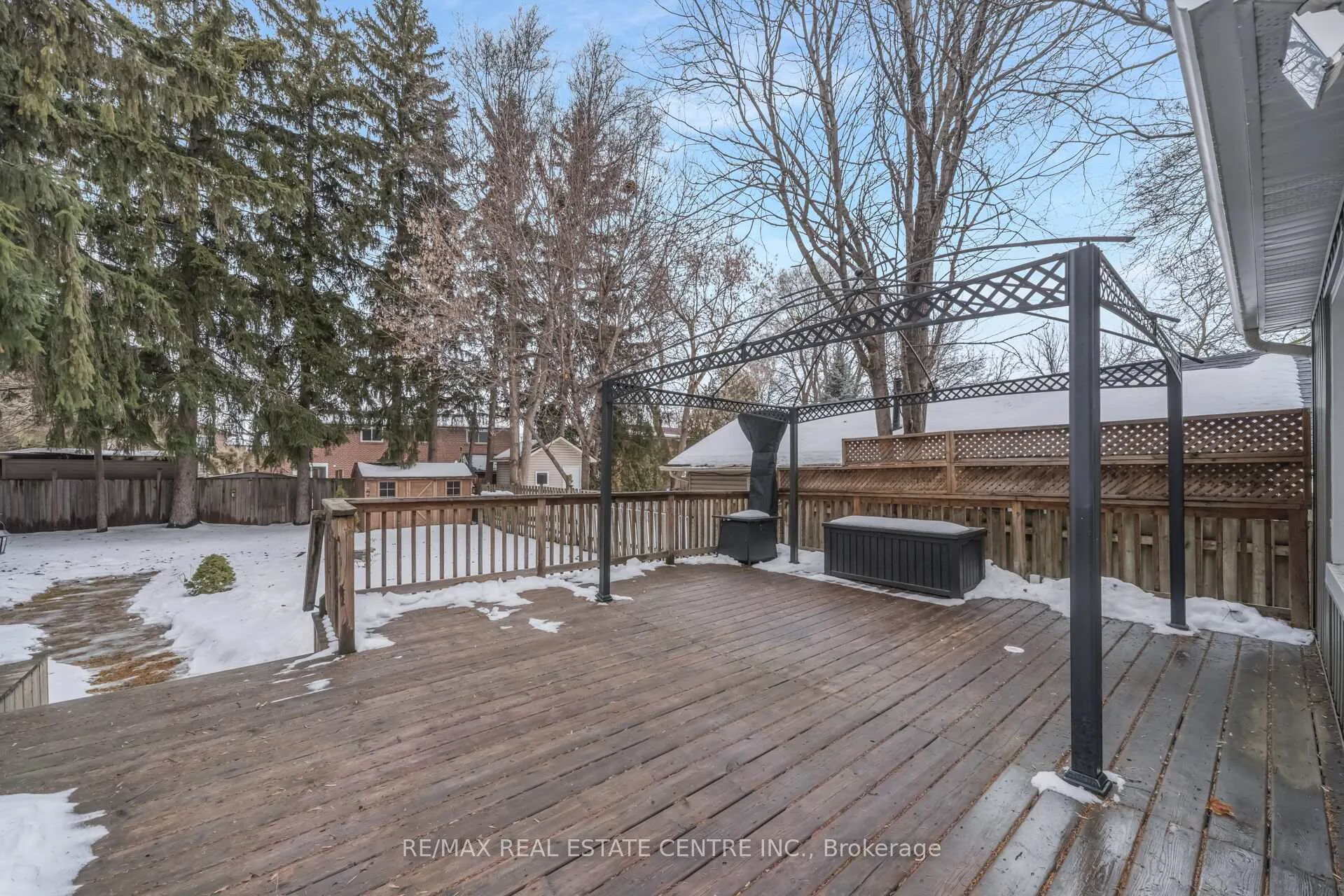 Photo 36 of 60 Rosedale Avenue W, Brampton, Downtown Brampton — HOMEH