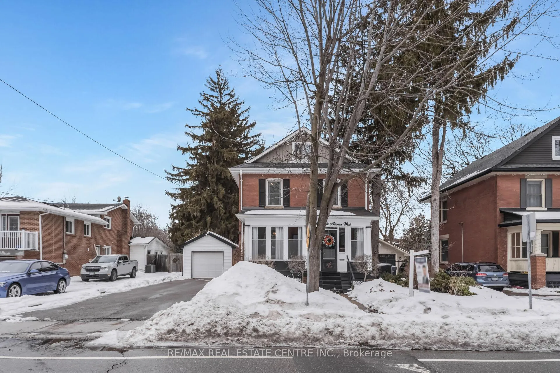 Photo 40 of 60 Rosedale Avenue W, Brampton, Downtown Brampton — HOMEH