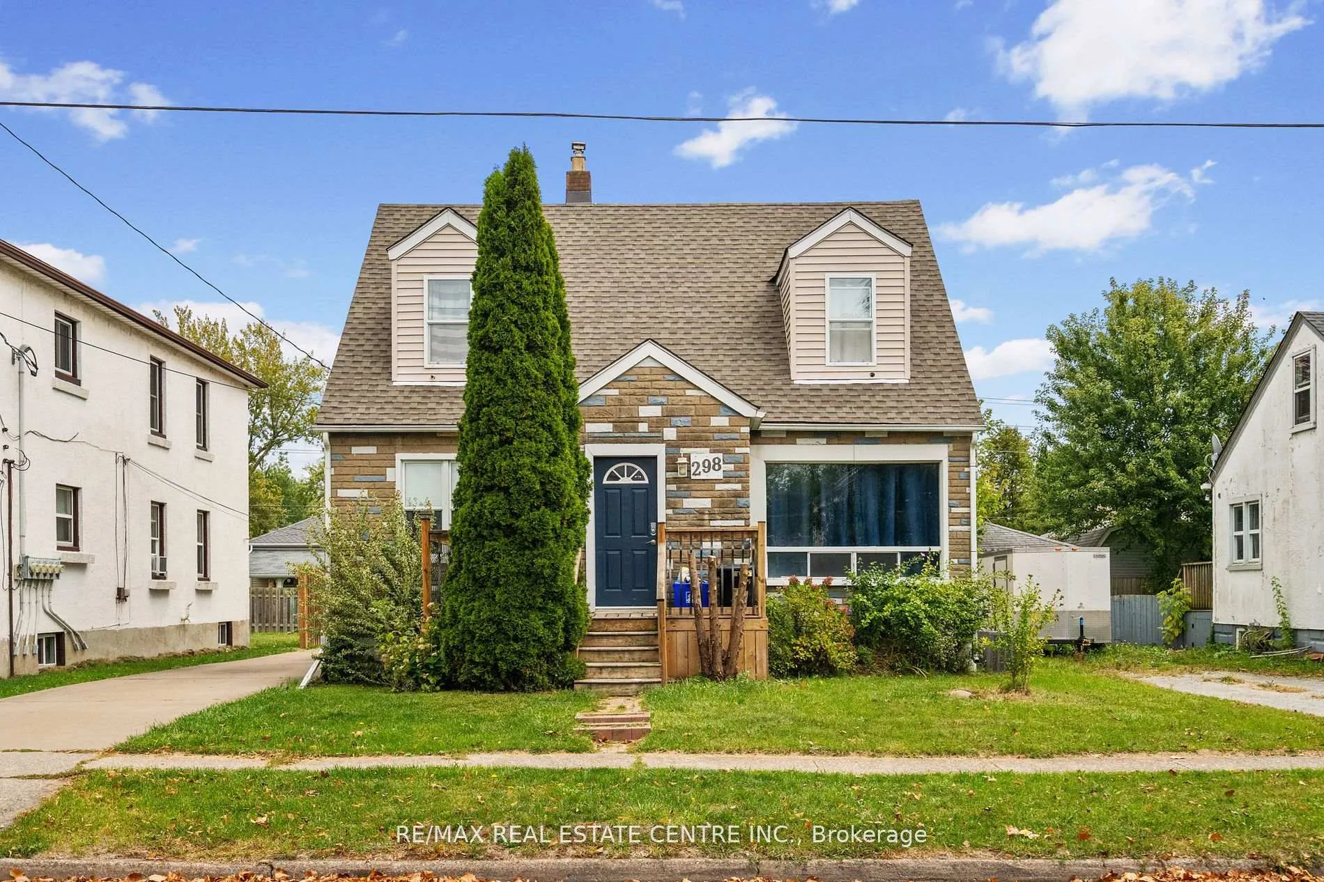 Photo 1 of Unit main and upper, 298 Wallace Avenue, Welland, Lincoln/Crowland — HOMEH