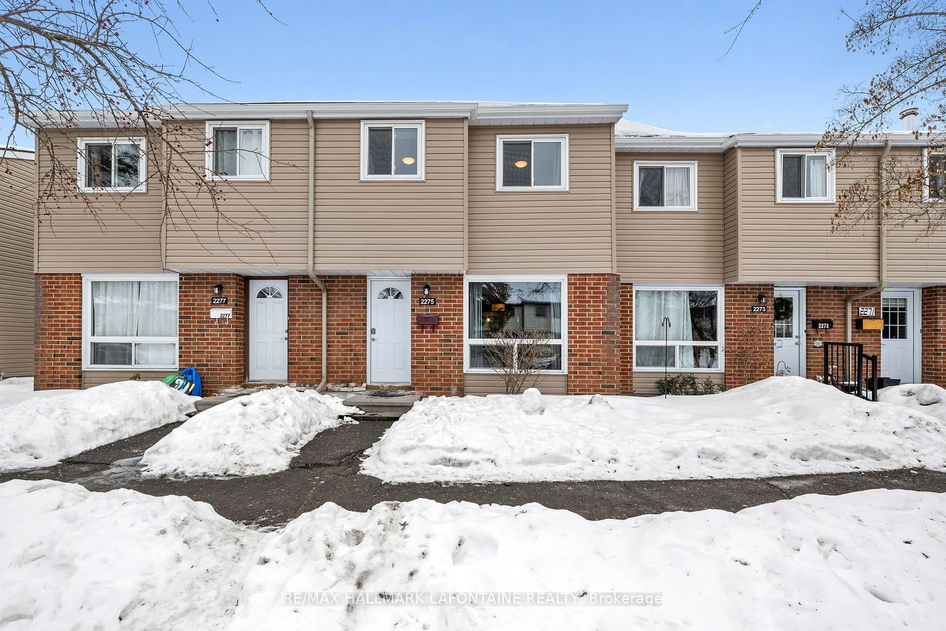 Photo 1 of 2275 Orient Park Drive, Ottawa, Blackburn Hamlet (South) — HOMEH