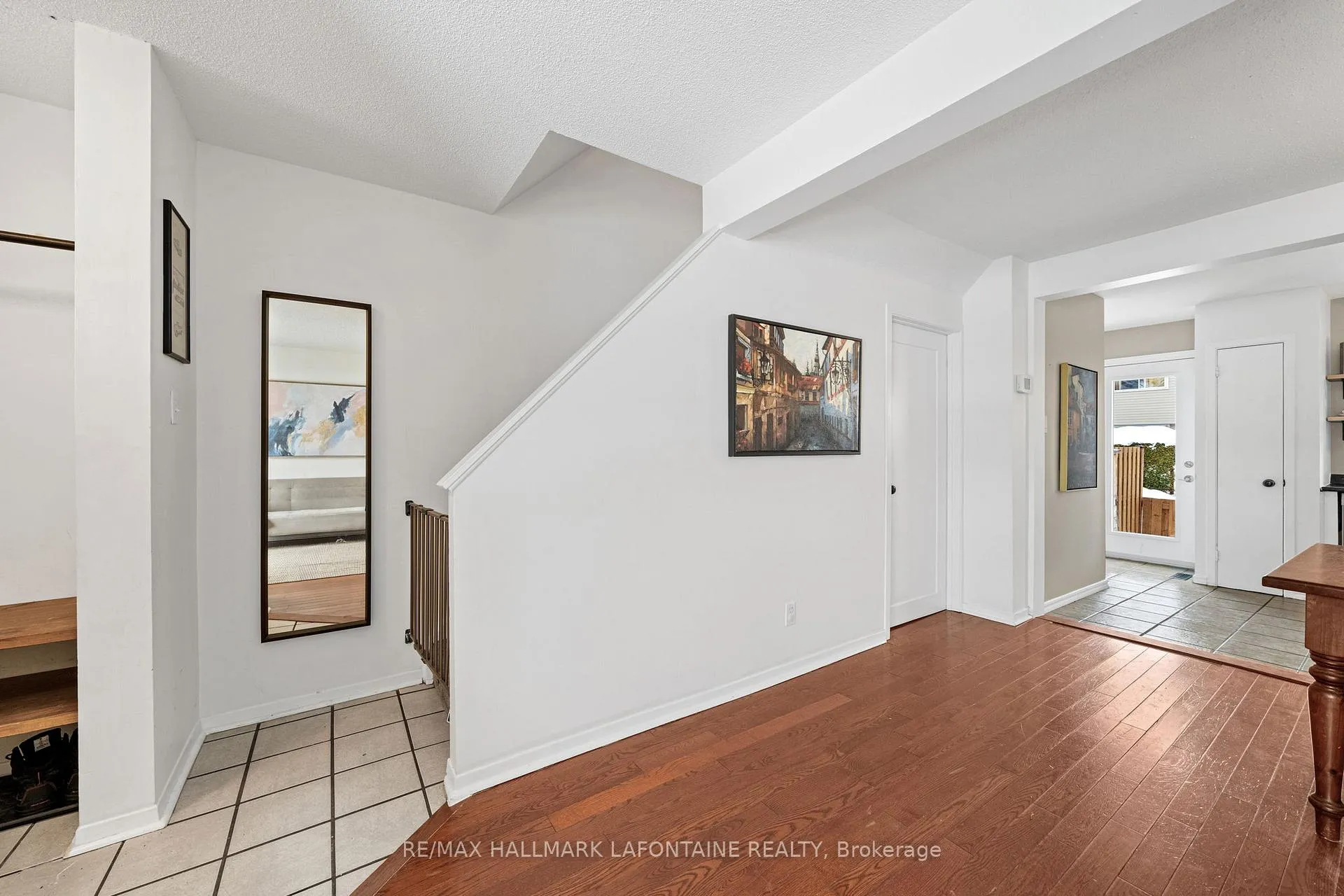 Photo 17 of 2275 Orient Park Drive, Ottawa, Blackburn Hamlet (South) — HOMEH