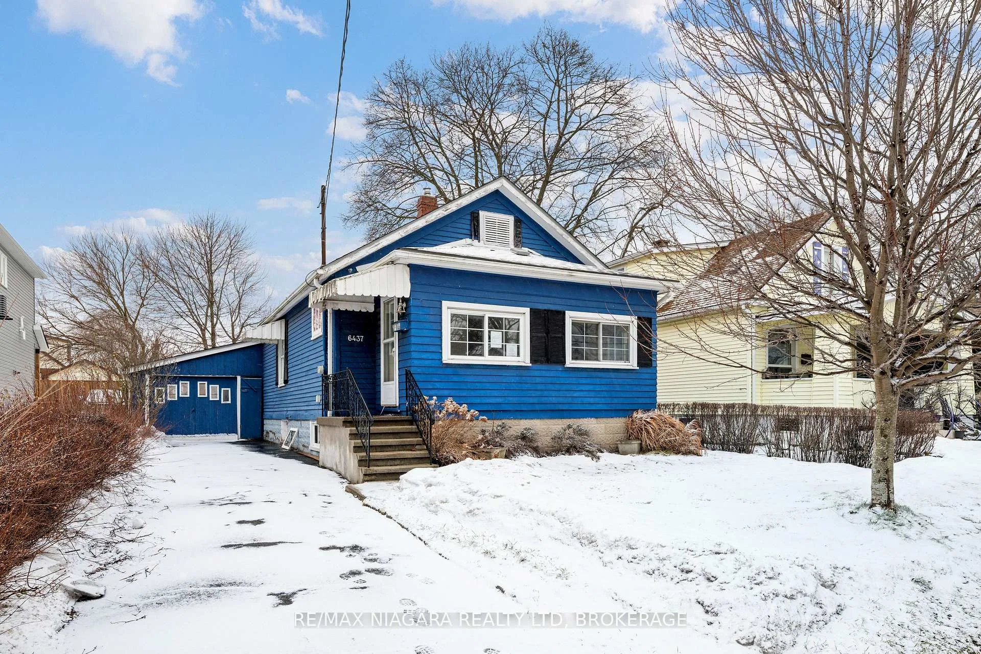 Photo 1 of 6437 Culp Street, Niagara Falls, Dorchester — HOMEH