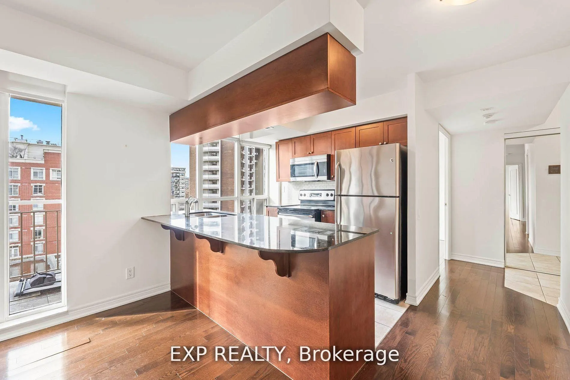 Photo 10 of Unit 1101, 60 St Clair Avenue W, Toronto, Yonge-St. Clair — HOMEH
