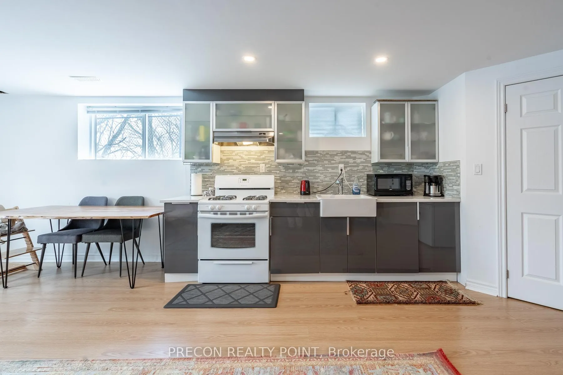 Photo 20 of 57 Lakeview Drive, Hamilton, Lakeshore — HOMEH
