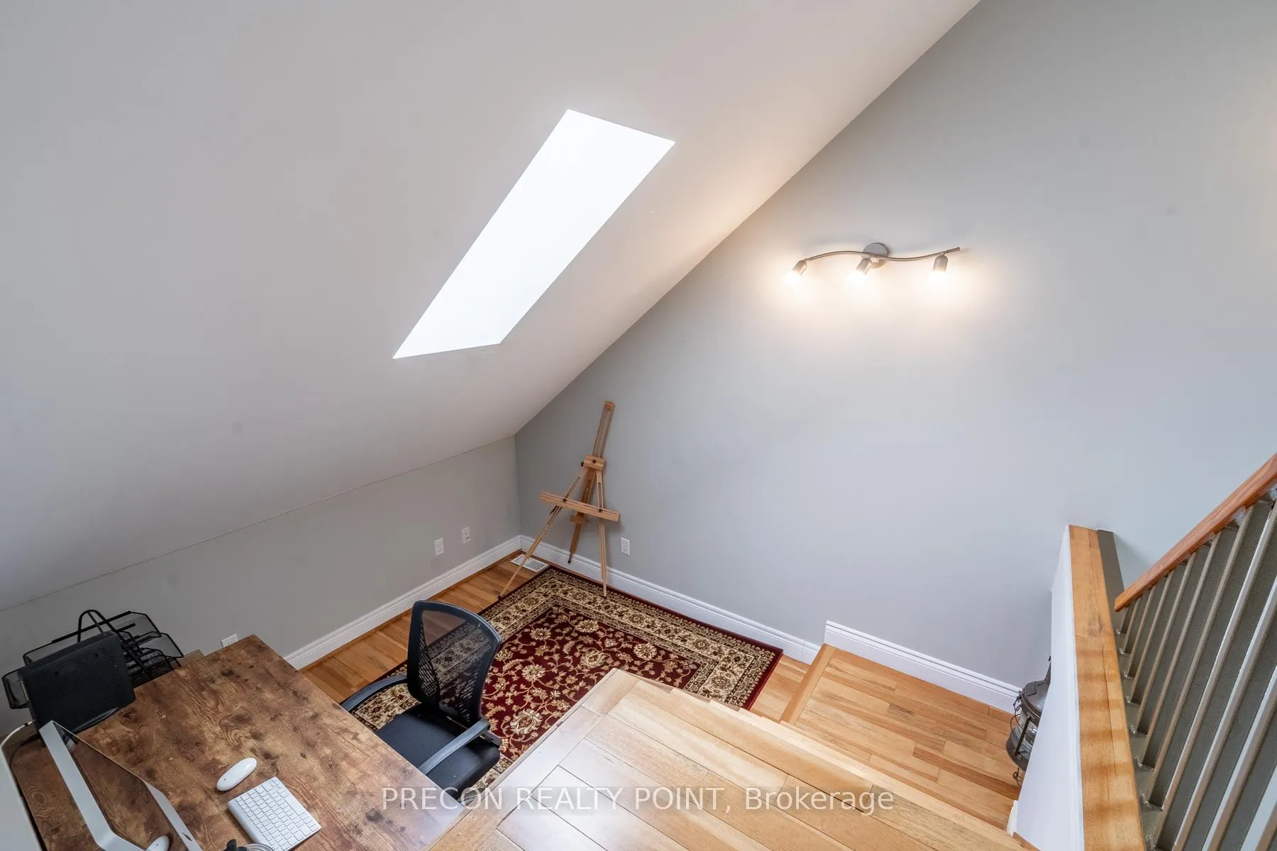 Photo 24 of 57 Lakeview Drive, Hamilton, Lakeshore — HOMEH