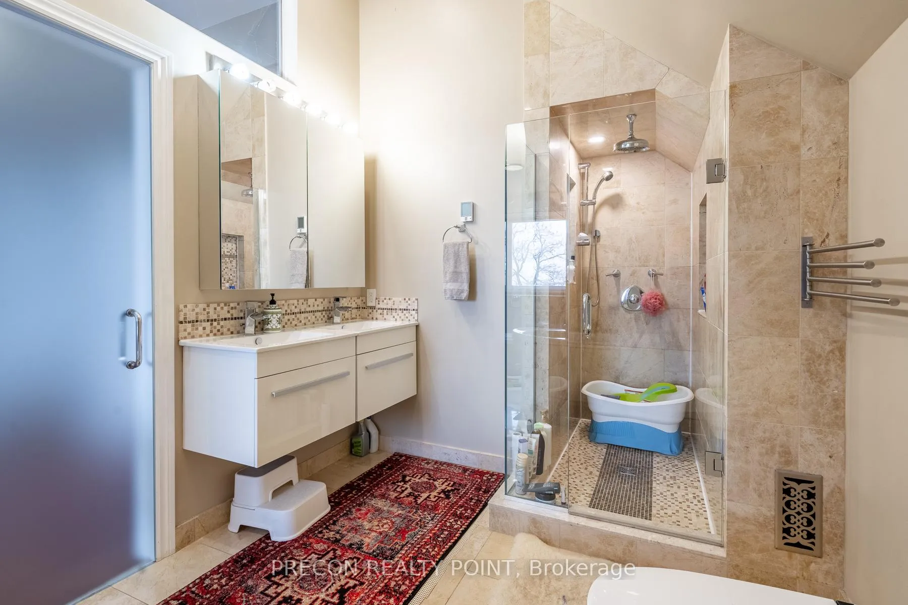 Photo 25 of 57 Lakeview Drive, Hamilton, Lakeshore — HOMEH