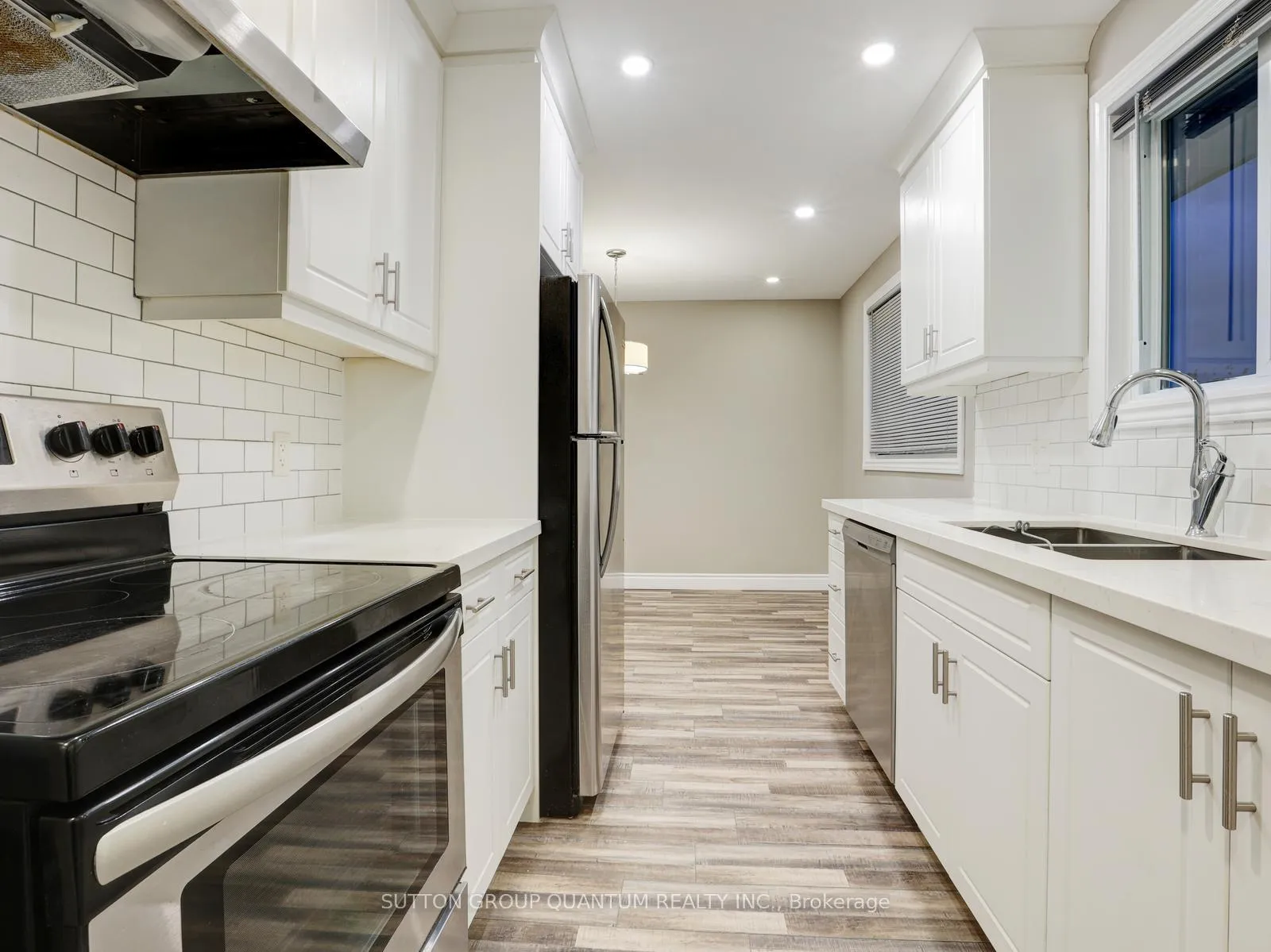 Photo 9 of Unit #UPPER, 55 Silver Aspen Crescent, Kitchener — HOMEH