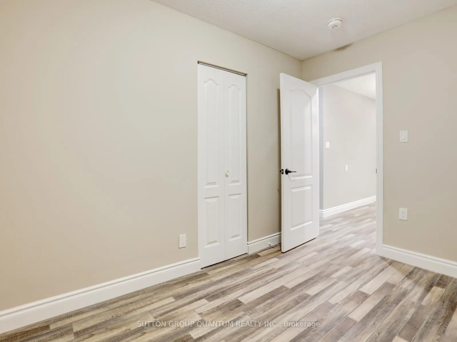 Photo 18 of Unit #UPPER, 55 Silver Aspen Crescent, Kitchener — HOMEH