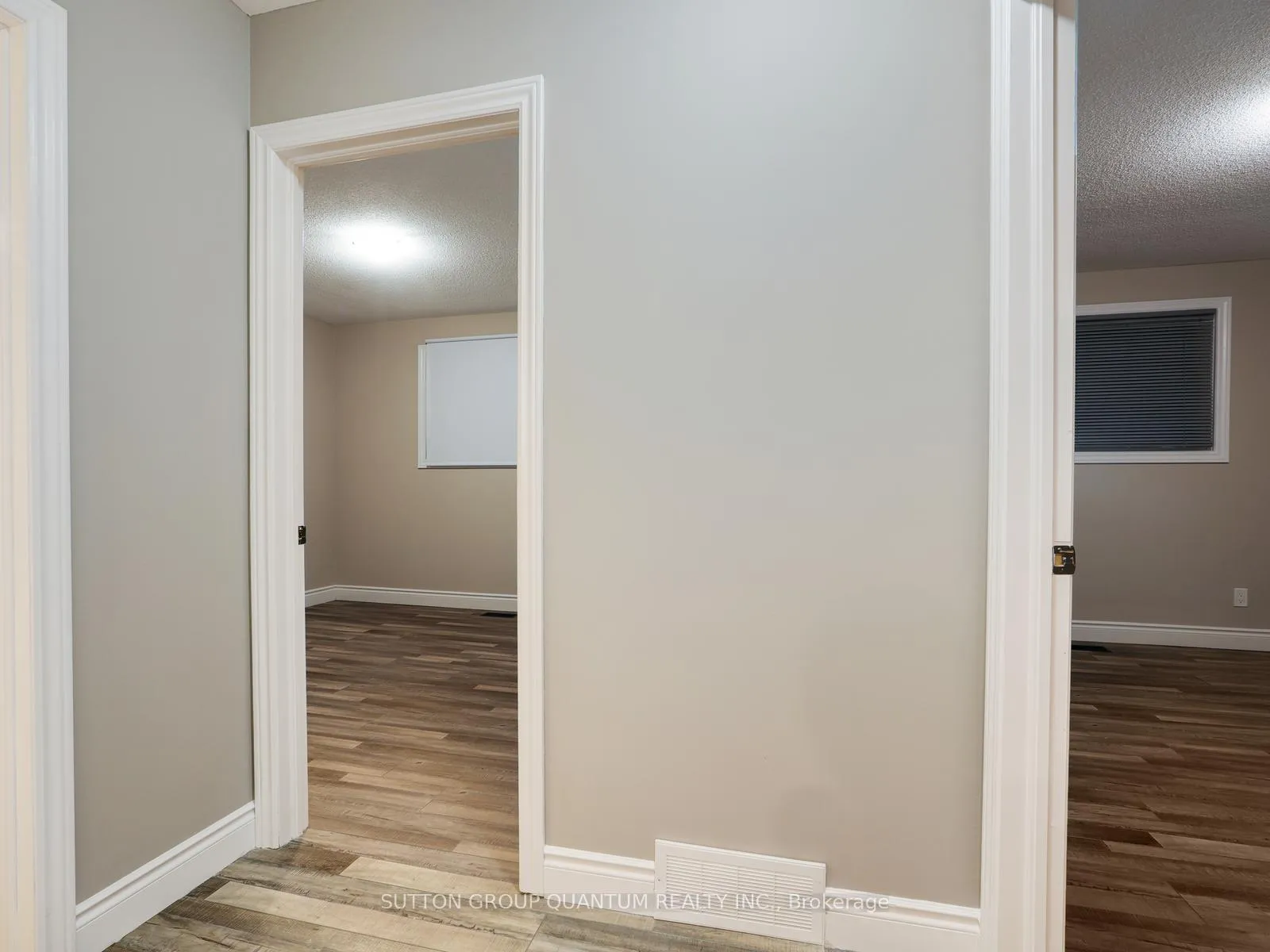 Photo 20 of Unit #UPPER, 55 Silver Aspen Crescent, Kitchener — HOMEH
