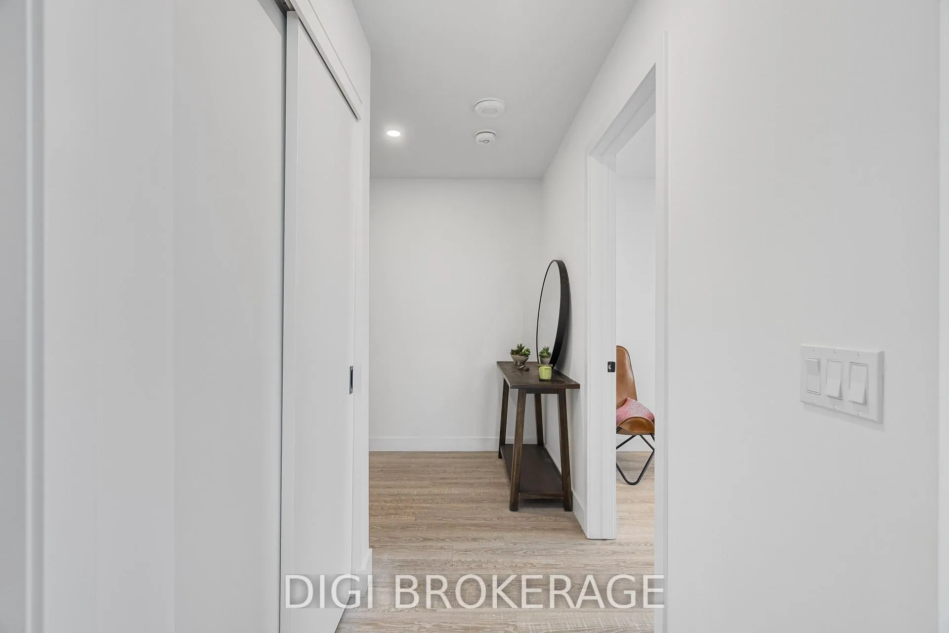 Photo 20 of Unit 906, 1240 Cummings Avenue, Ottawa, Cyrville — HOMEH