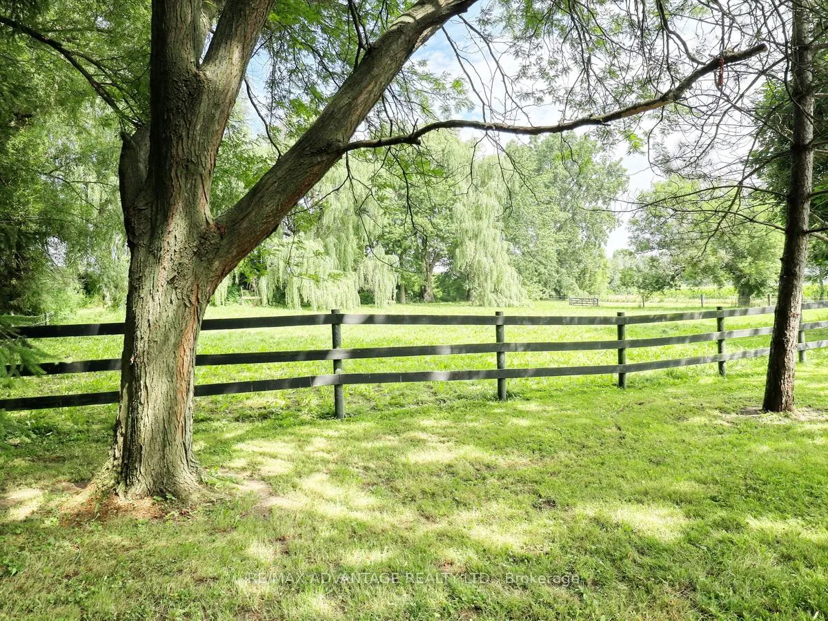 Photo 6 of 17248 Wyton Drive, Thames Centre, Rural Thames Centre — HOMEH