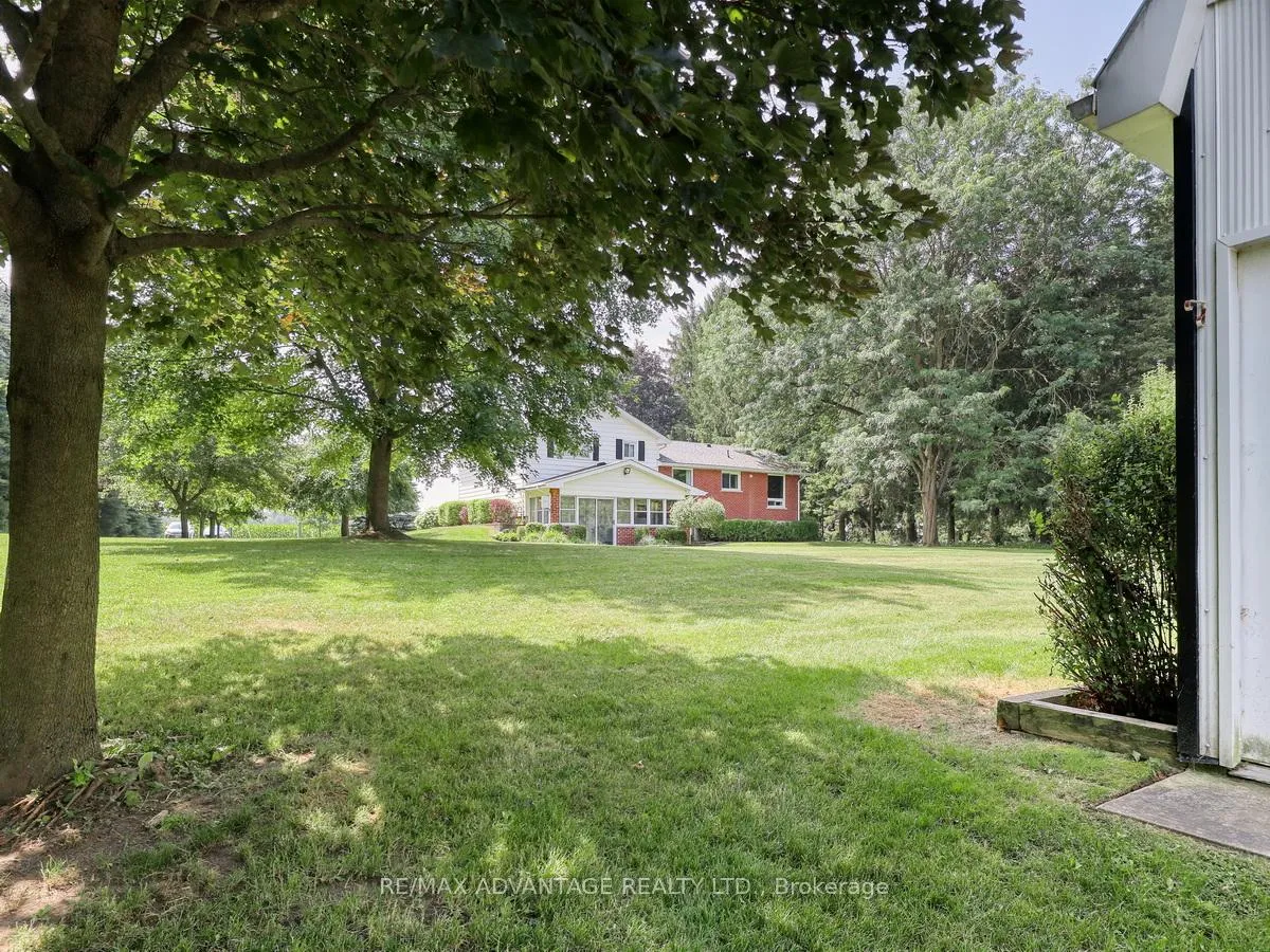 Photo 7 of 17248 Wyton Drive, Thames Centre, Rural Thames Centre — HOMEH