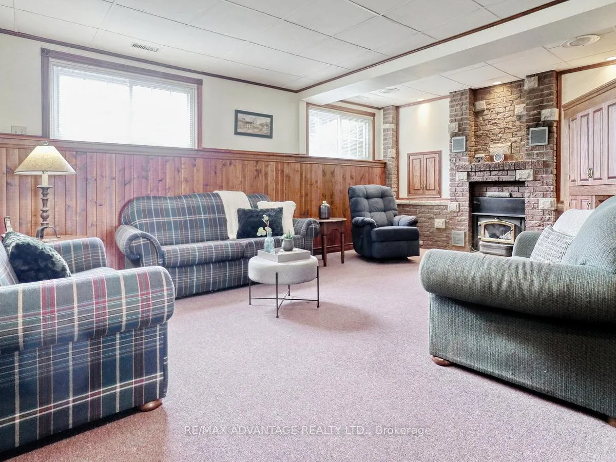 Photo 23 of 17248 Wyton Drive, Thames Centre, Rural Thames Centre — HOMEH