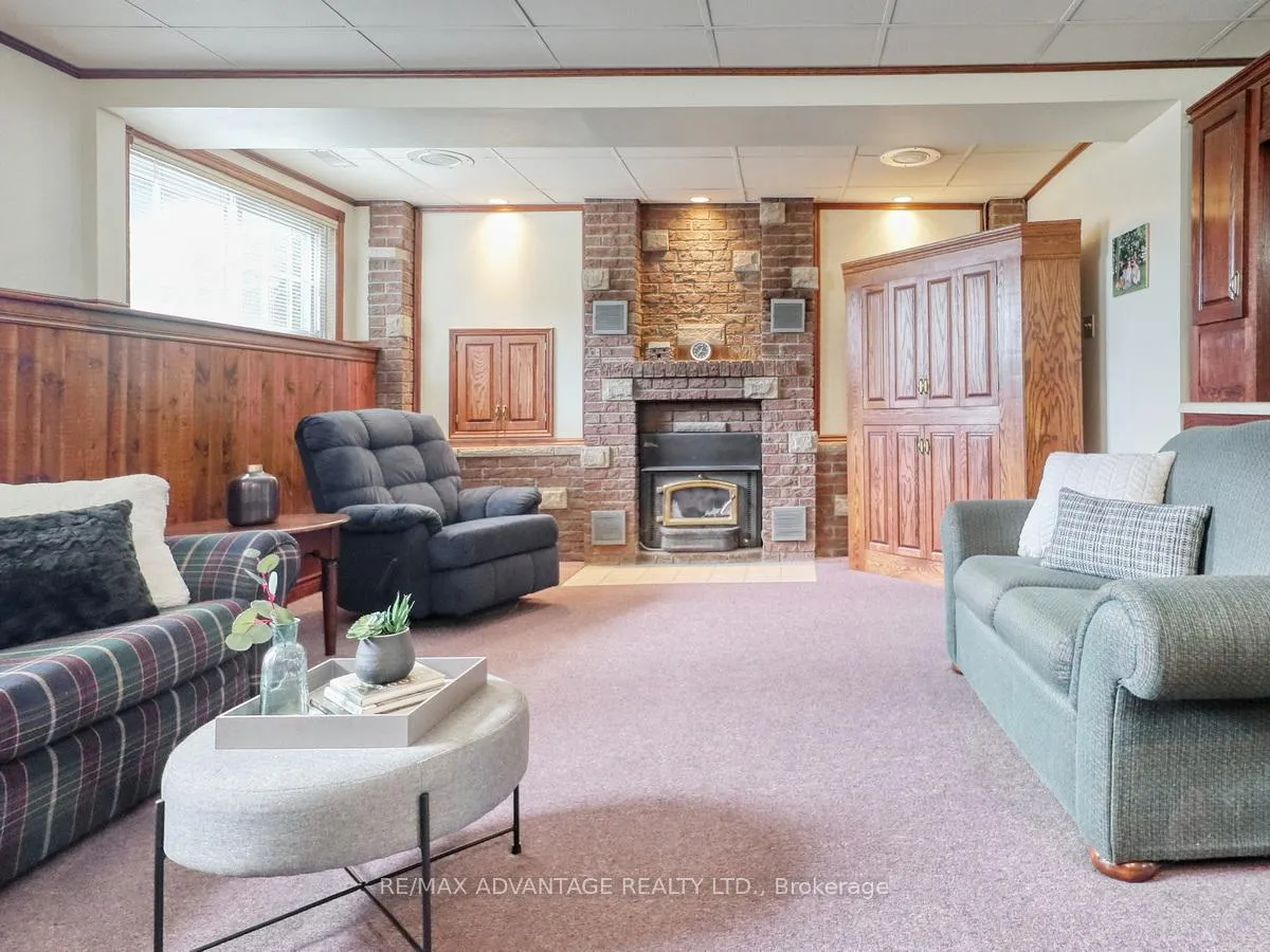 Photo 24 of 17248 Wyton Drive, Thames Centre, Rural Thames Centre — HOMEH