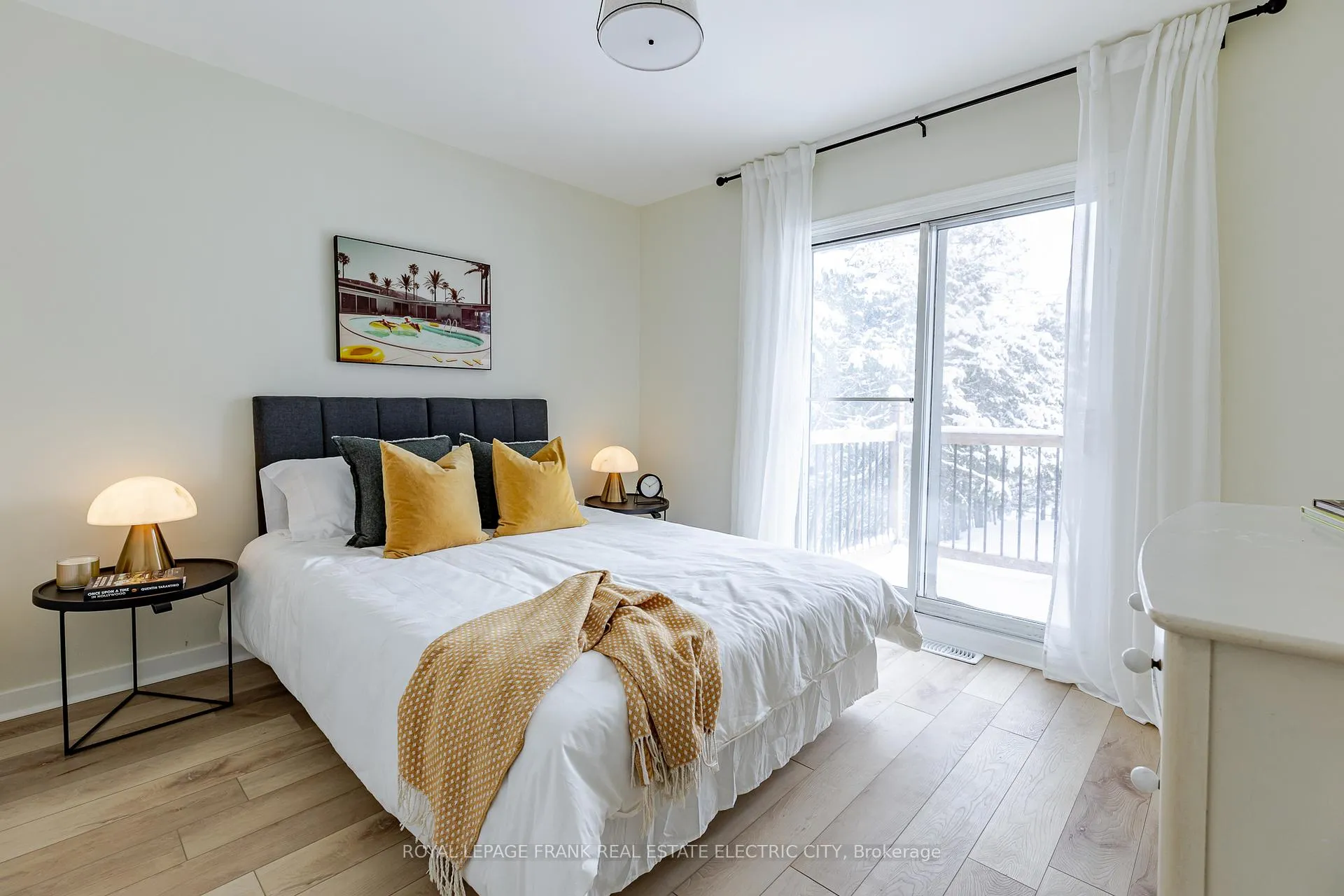 Photo 30 of 381 Applegrove Avenue, Peterborough, Northcrest Ward 5 — HOMEH