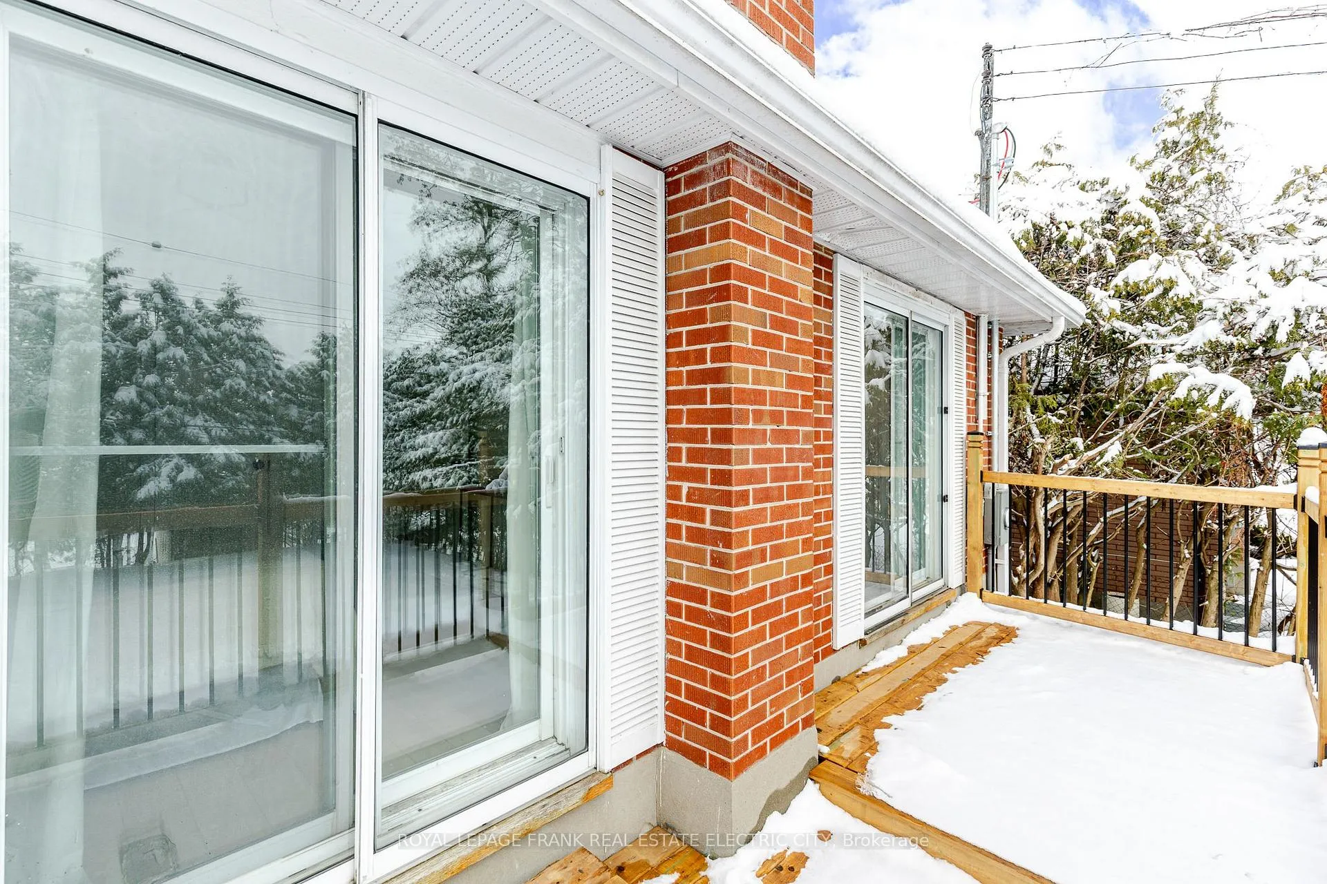Photo 45 of 381 Applegrove Avenue, Peterborough, Northcrest Ward 5 — HOMEH