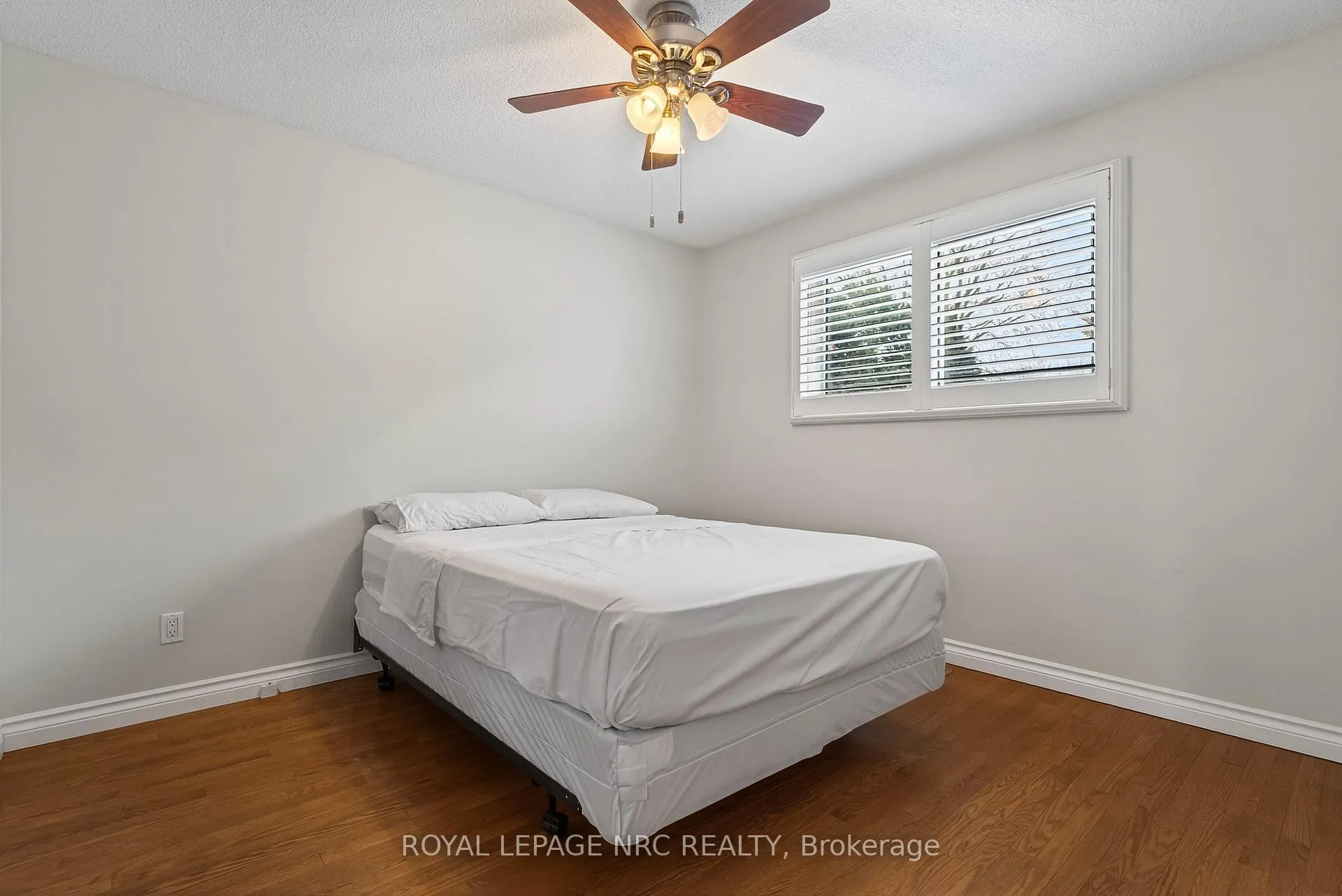 Photo 18 of 3292 Appleford Avenue, Niagara Falls, Casey — HOMEH