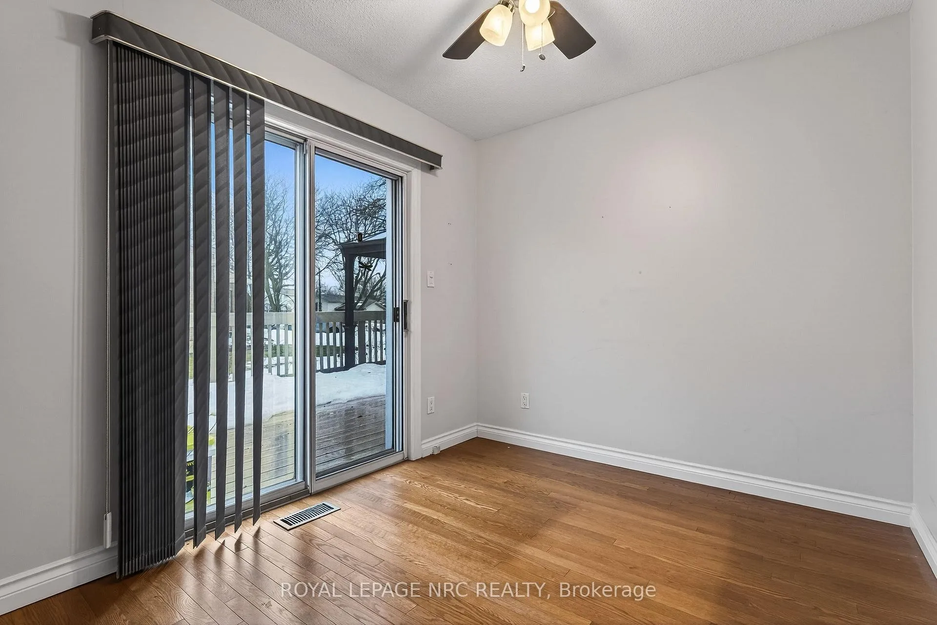 Photo 20 of 3292 Appleford Avenue, Niagara Falls, Casey — HOMEH