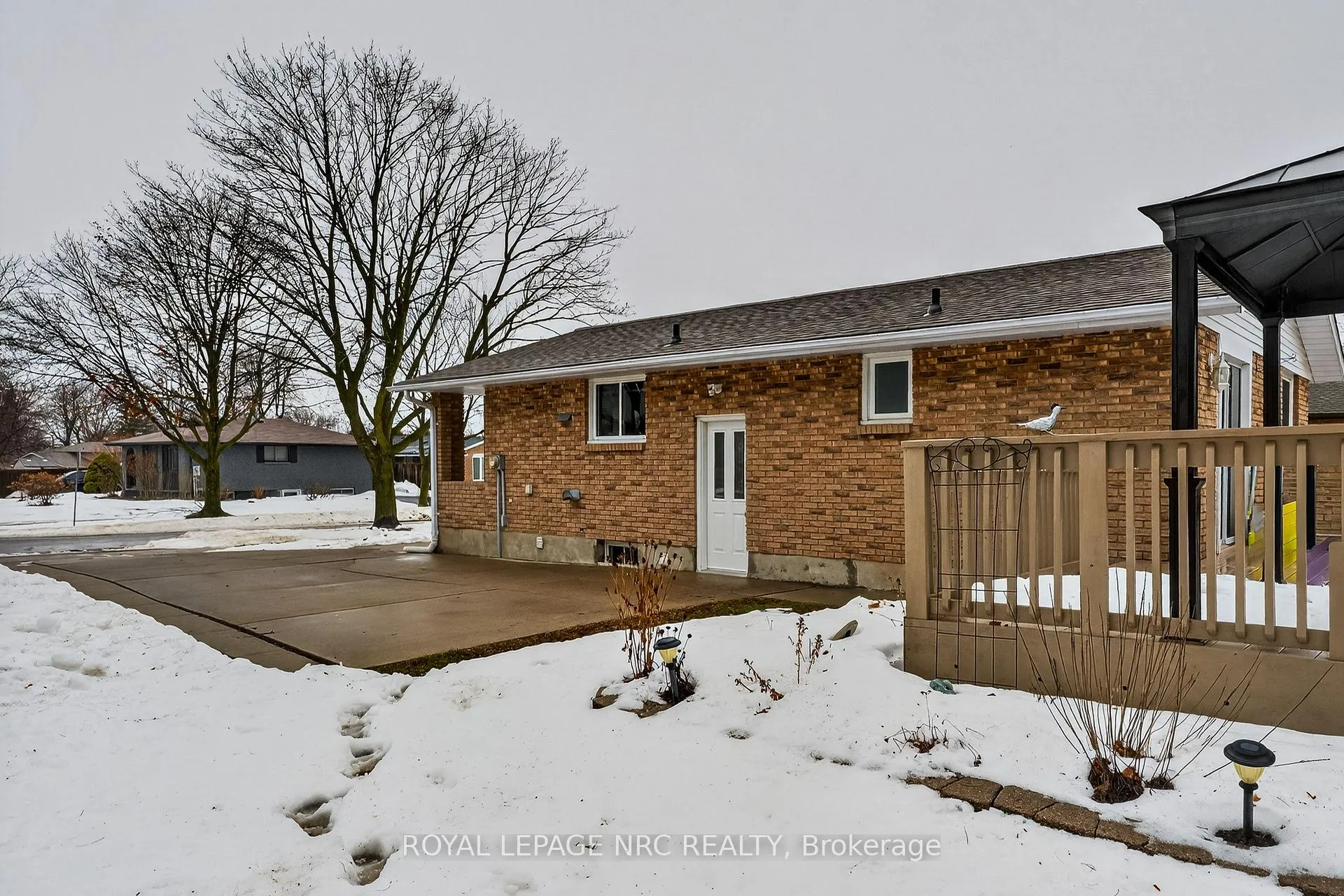 Photo 43 of 3292 Appleford Avenue, Niagara Falls, Casey — HOMEH