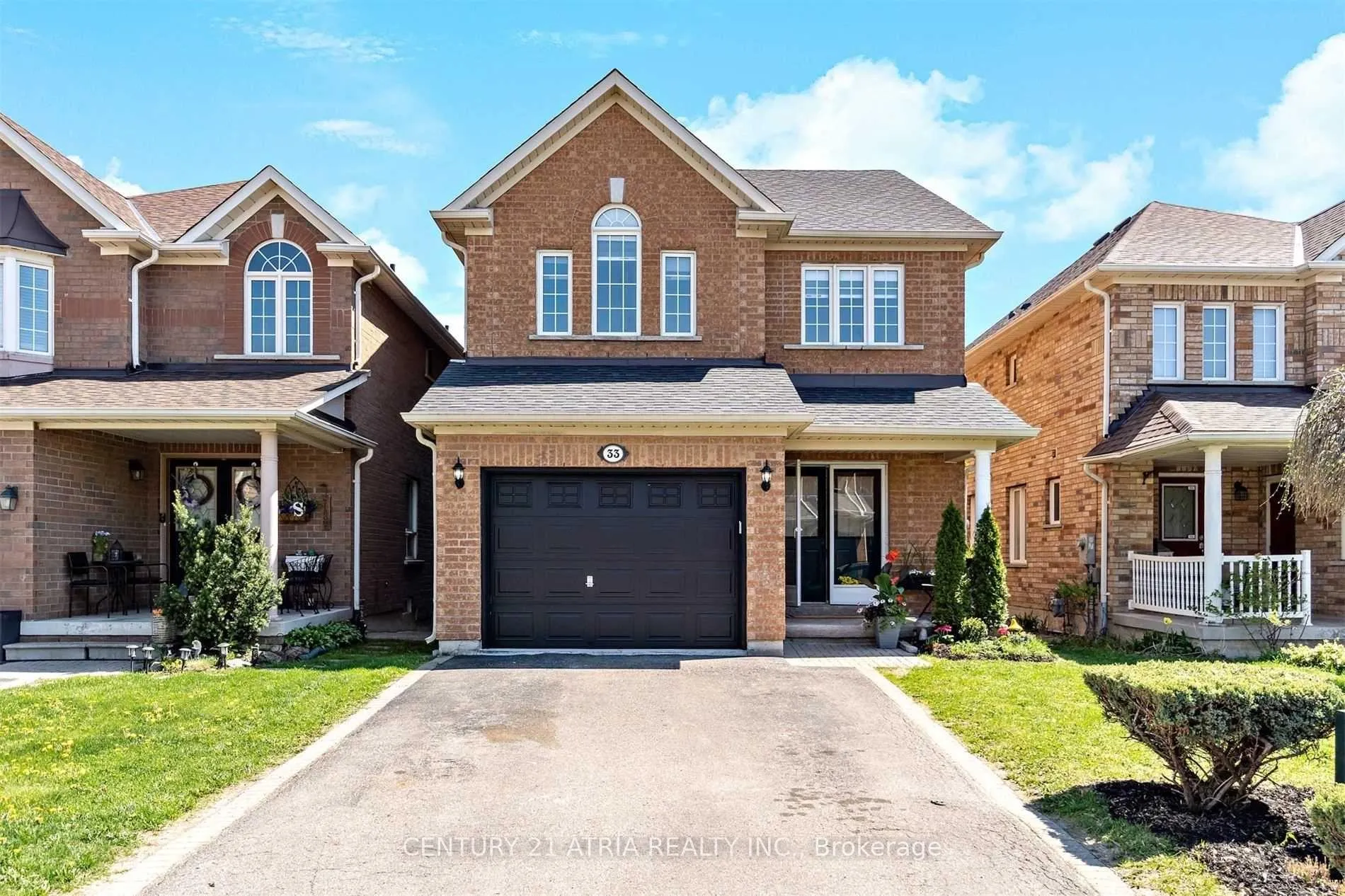 Photo 36 of 33 Eddington Place, Vaughan, Maple — HOMEH