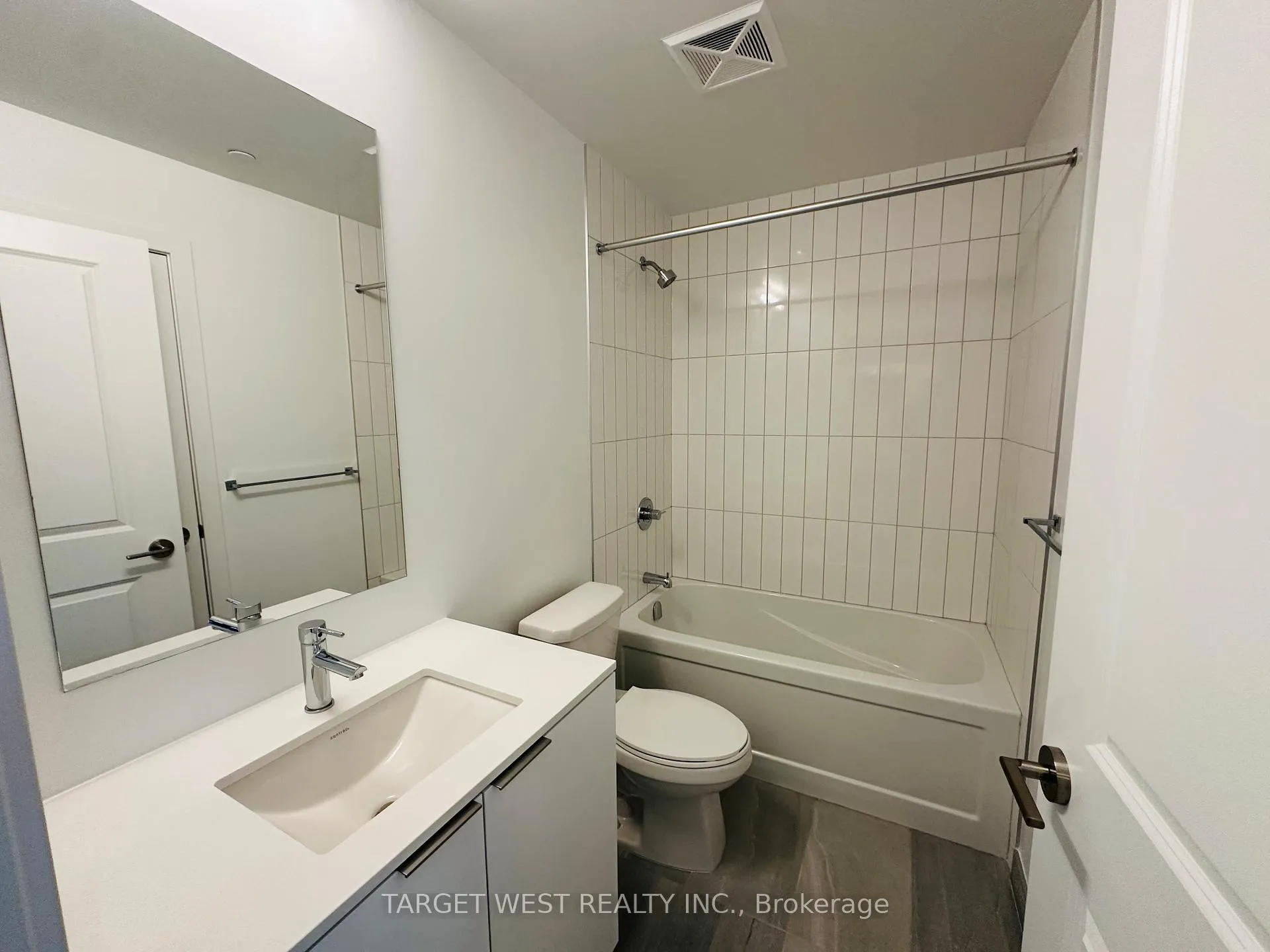 Photo 7 of Unit 914, 15 Skyridge Drive, Brampton, Bram East — HOMEH