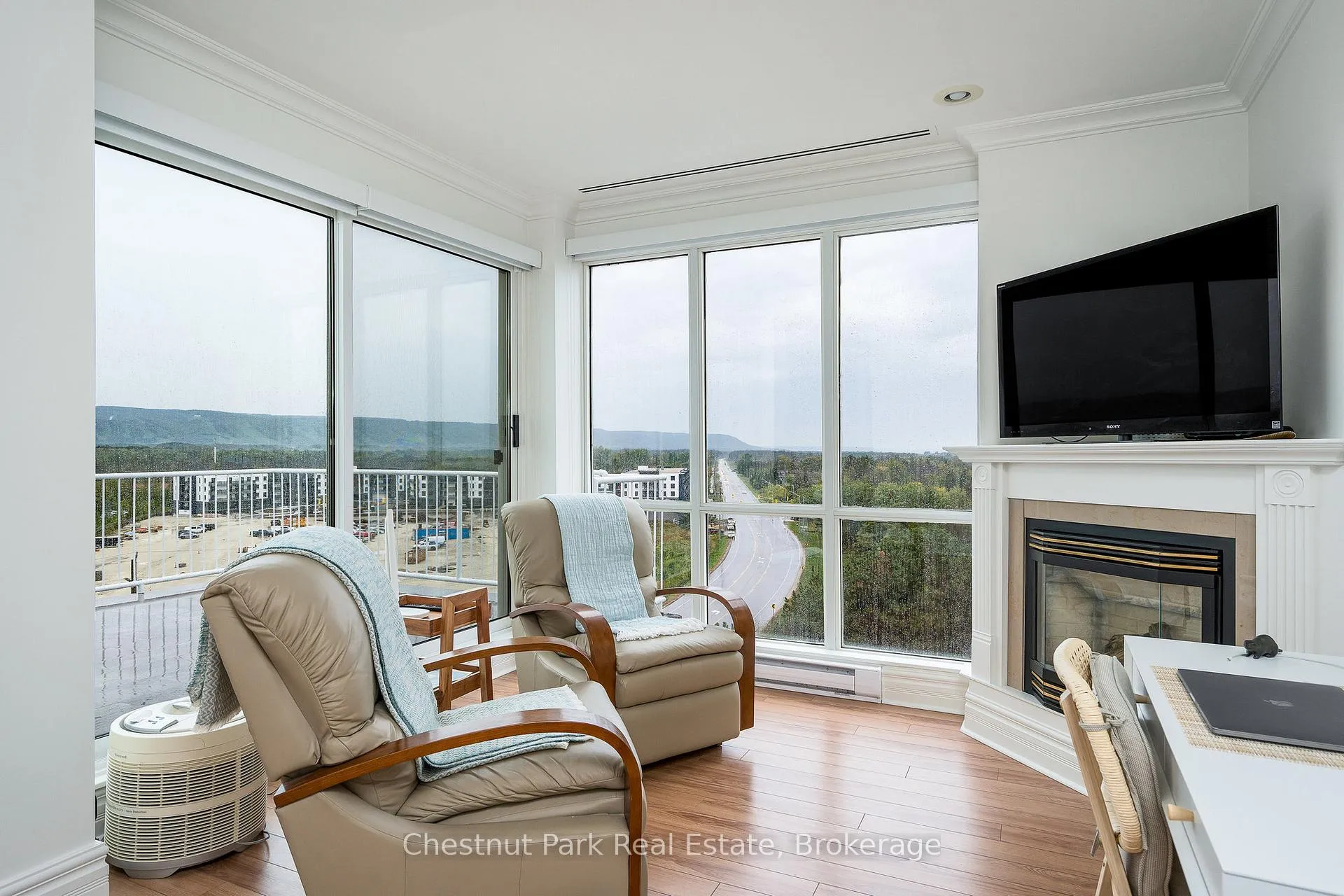 Photo 44 of Unit 1001, 24 Ramblings Way, Collingwood — HOMEH