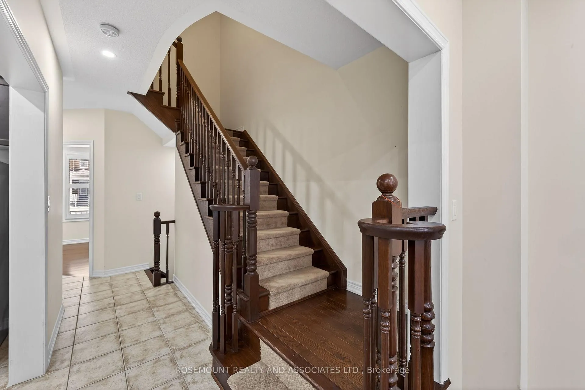 Photo 18 of 209 Cornell Park Avenue, Markham, Cornell — HOMEH