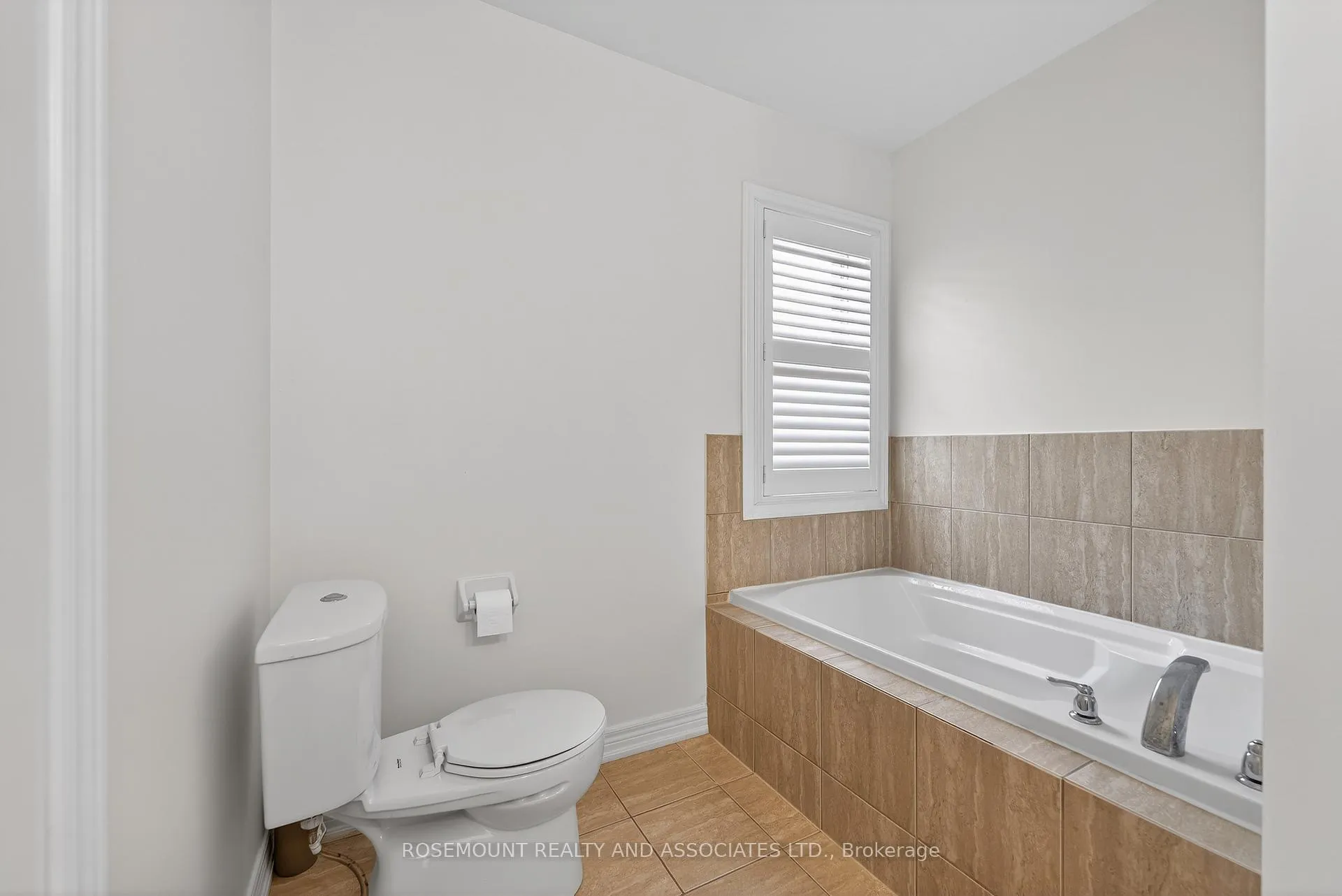 Photo 33 of 209 Cornell Park Avenue, Markham, Cornell — HOMEH
