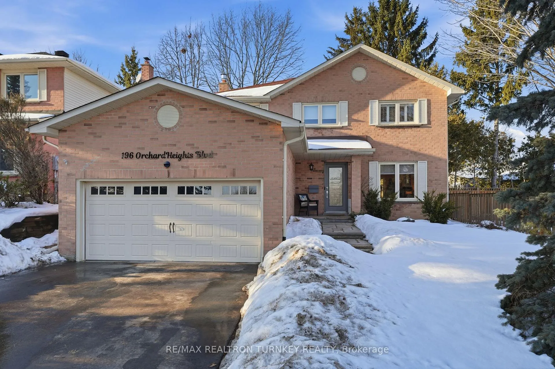 Photo 1 of 196 Orchard Heights Boulevard, Aurora, Aurora Heights — HOMEH