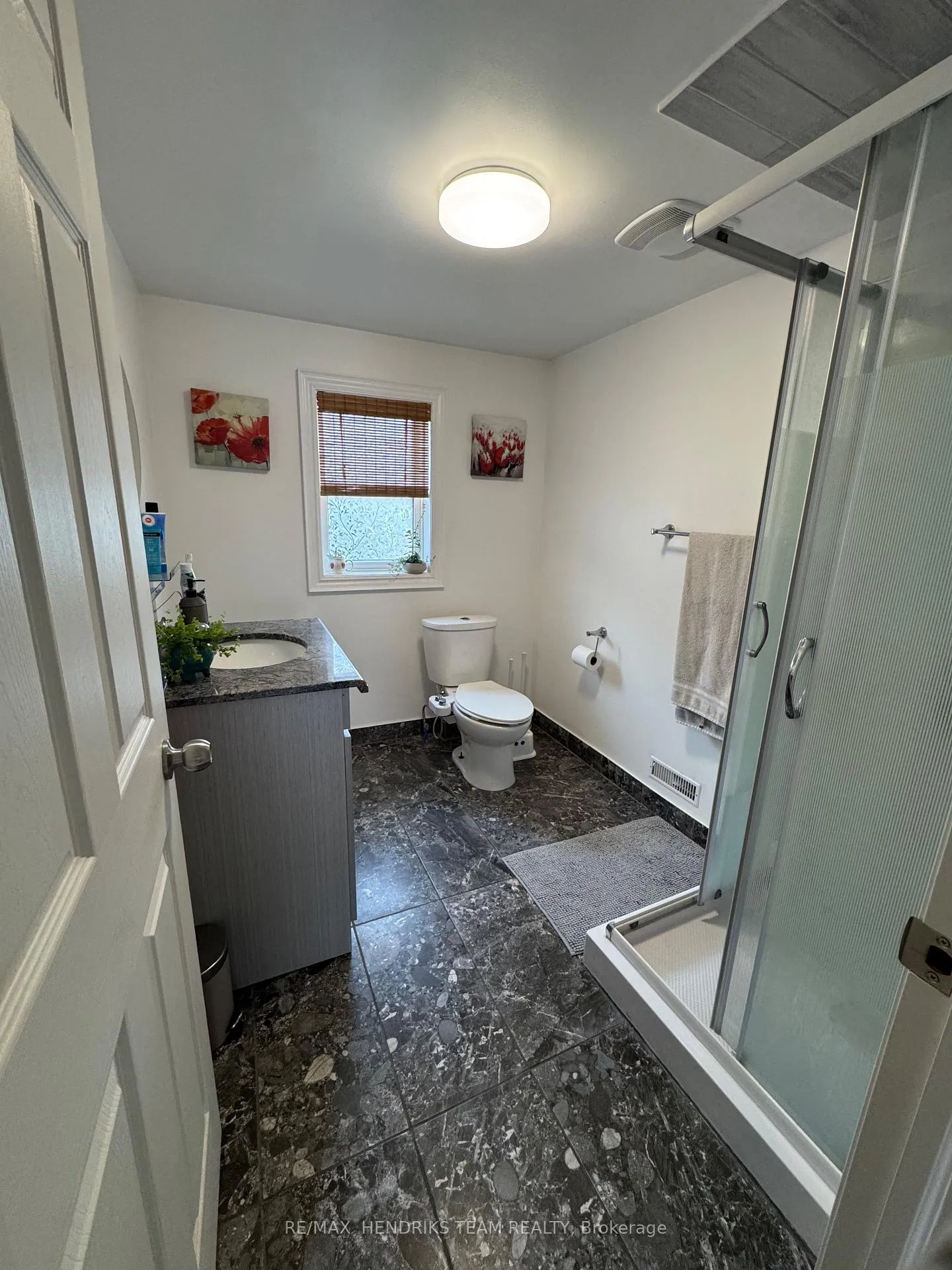 Photo 17 of 91 Page Street, St. Catharines, E. Chester — HOMEH
