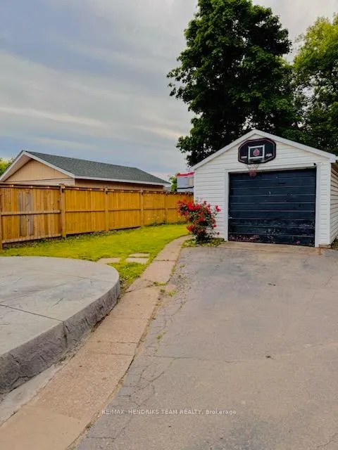 Photo 28 of 91 Page Street, St. Catharines, E. Chester — HOMEH