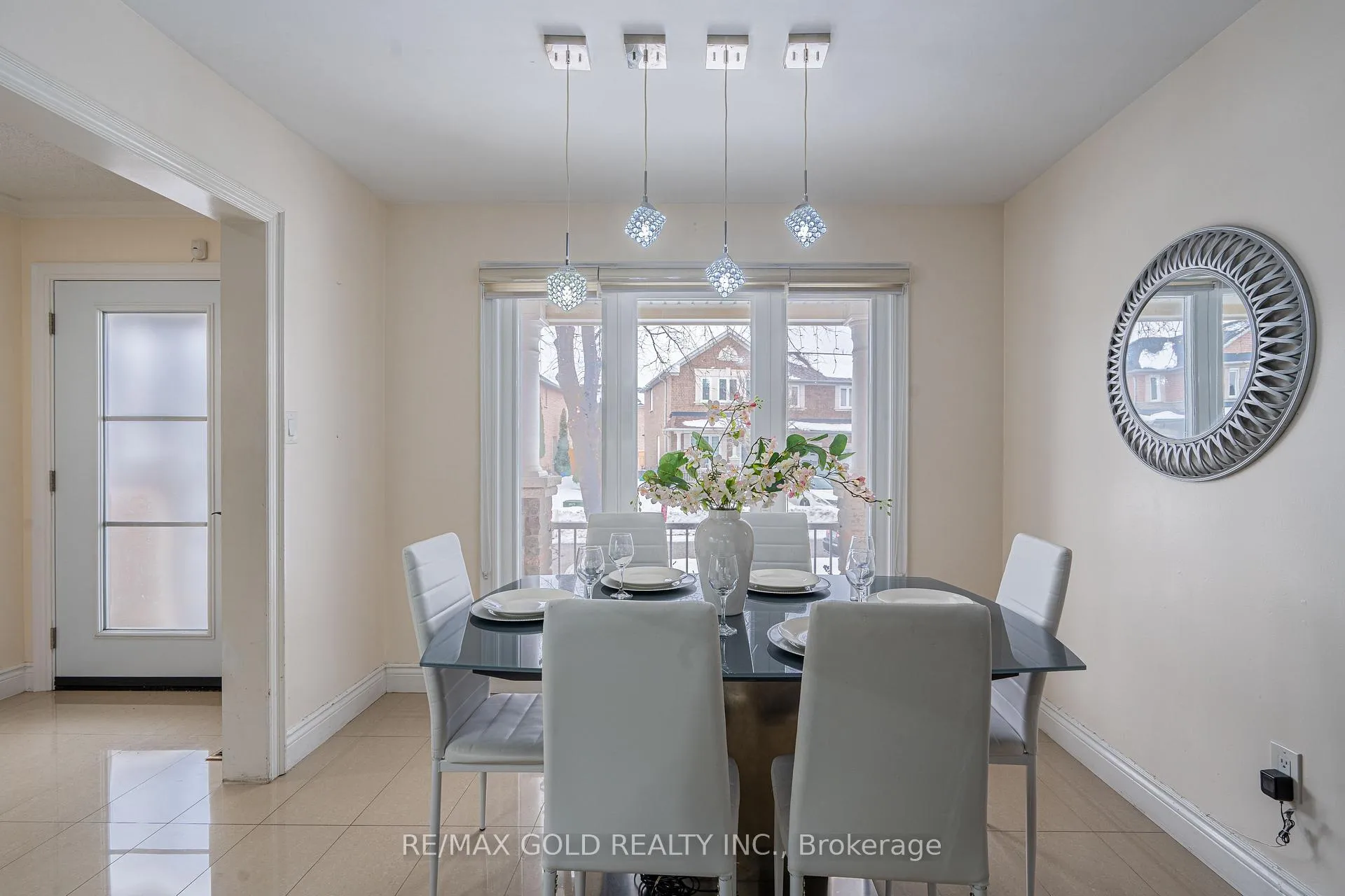 Photo 8 of 15 Barrier Reef Lane, Brampton, Sandringham-Wellington — HOMEH