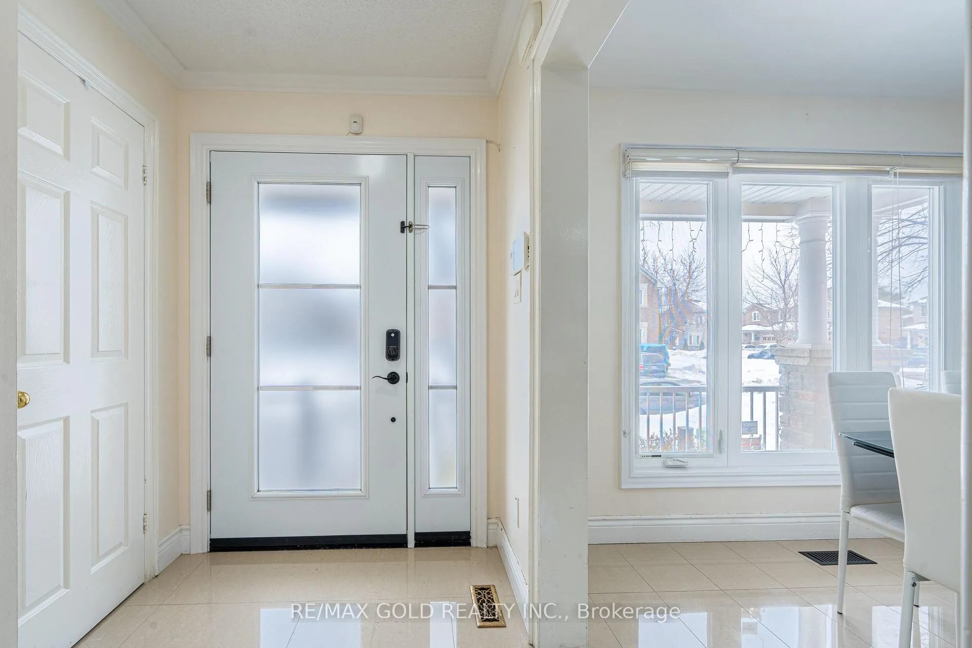 Photo 9 of 15 Barrier Reef Lane, Brampton, Sandringham-Wellington — HOMEH