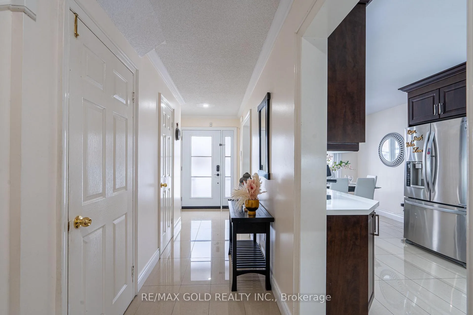 Photo 10 of 15 Barrier Reef Lane, Brampton, Sandringham-Wellington — HOMEH