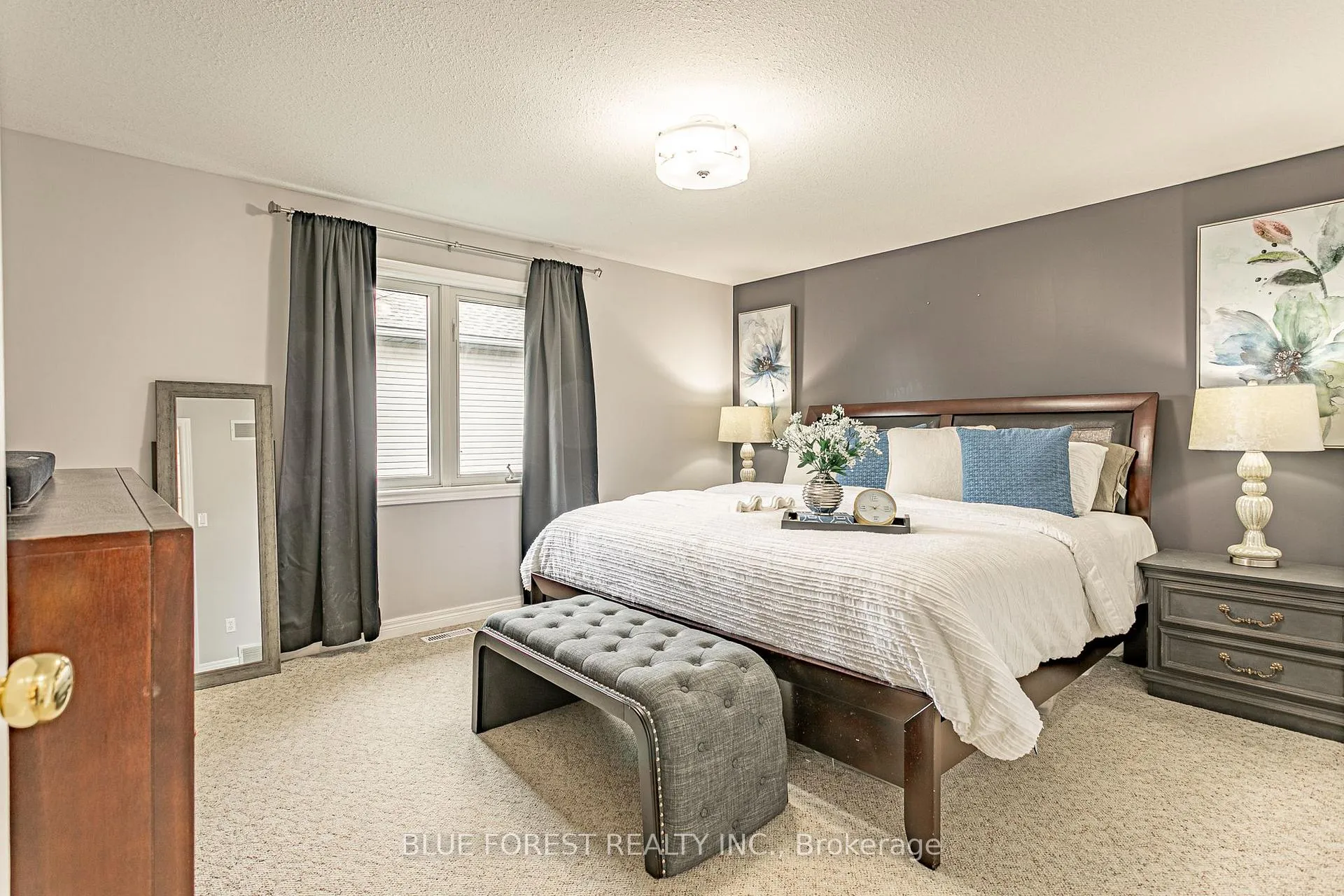 Photo 11 of 49 Parkview Drive, Thames Centre, Dorchester — HOMEH