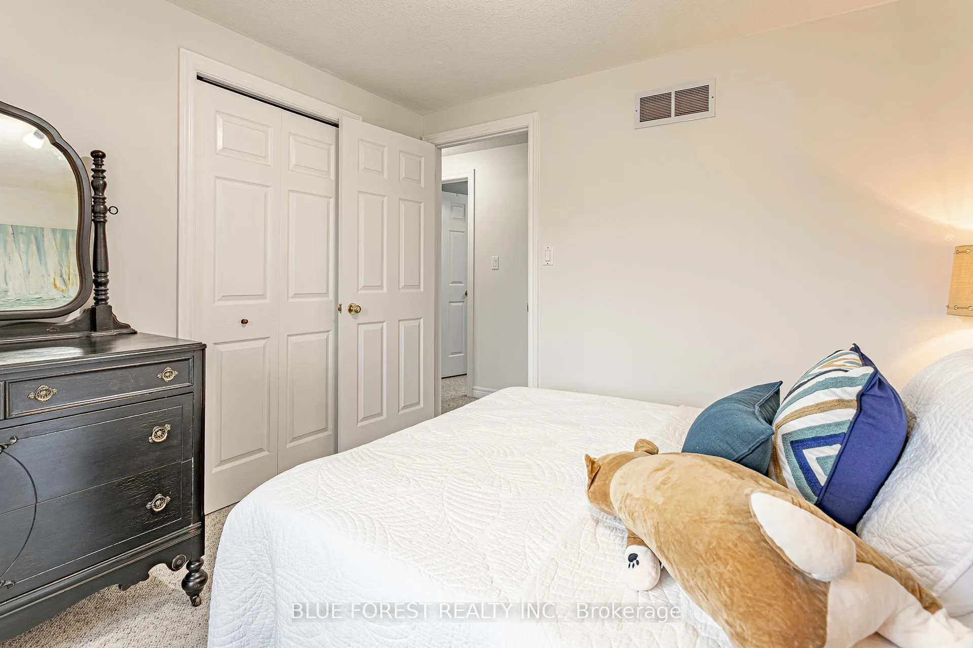 Photo 14 of 49 Parkview Drive, Thames Centre, Dorchester — HOMEH