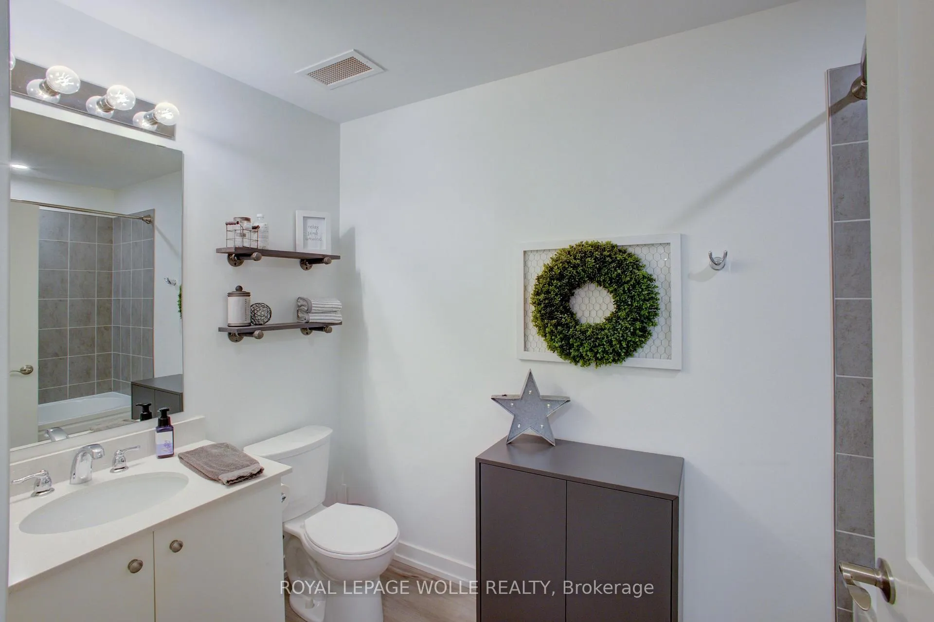 Photo 20 of Unit #208, 243 Northfield Drive E, Waterloo — HOMEH