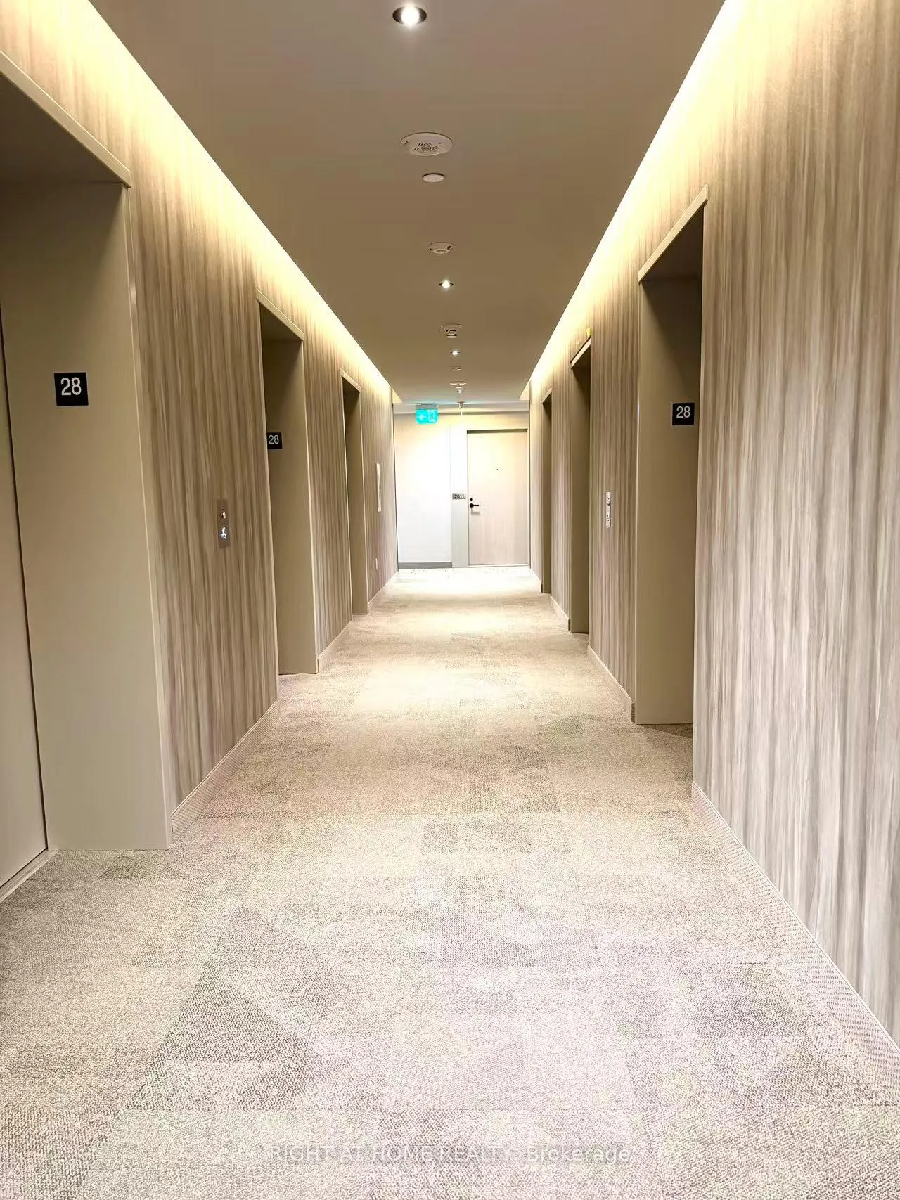 Photo 5 of Unit 2801, 8 Interchange Way, Vaughan, Vaughan Corporate Centre — HOMEH