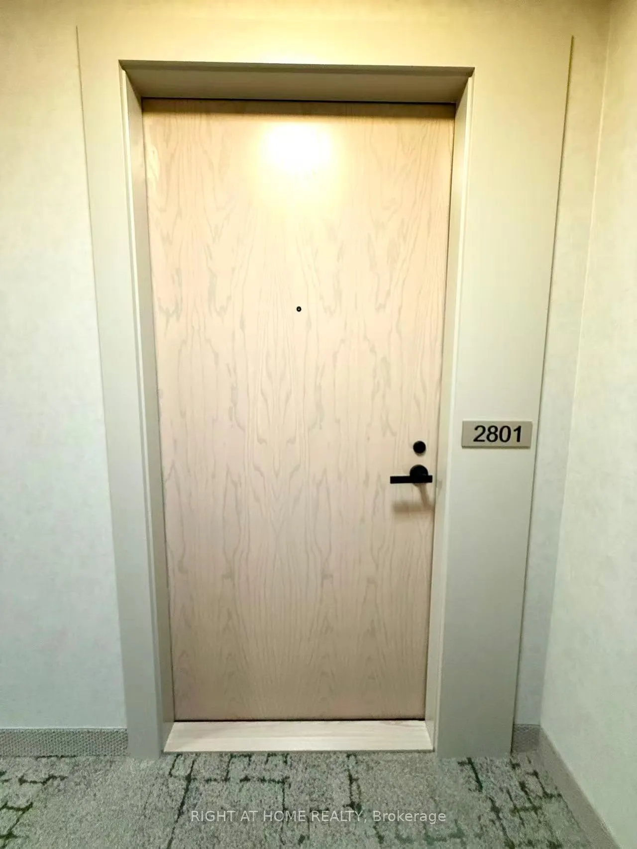 Photo 6 of Unit 2801, 8 Interchange Way, Vaughan, Vaughan Corporate Centre — HOMEH