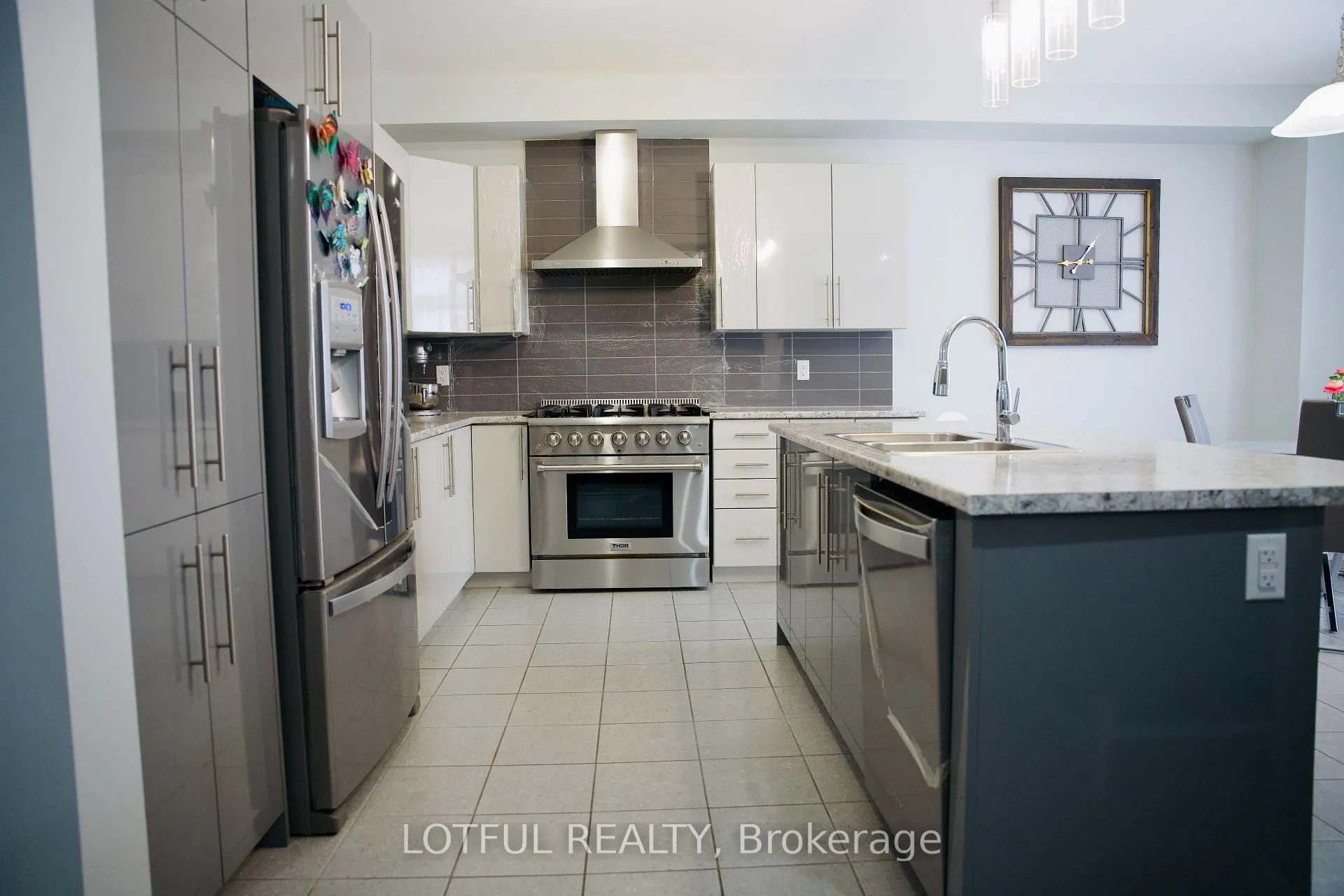 Photo 5 of 193 Aquarium Avenue, Ottawa, Avalon West — HOMEH