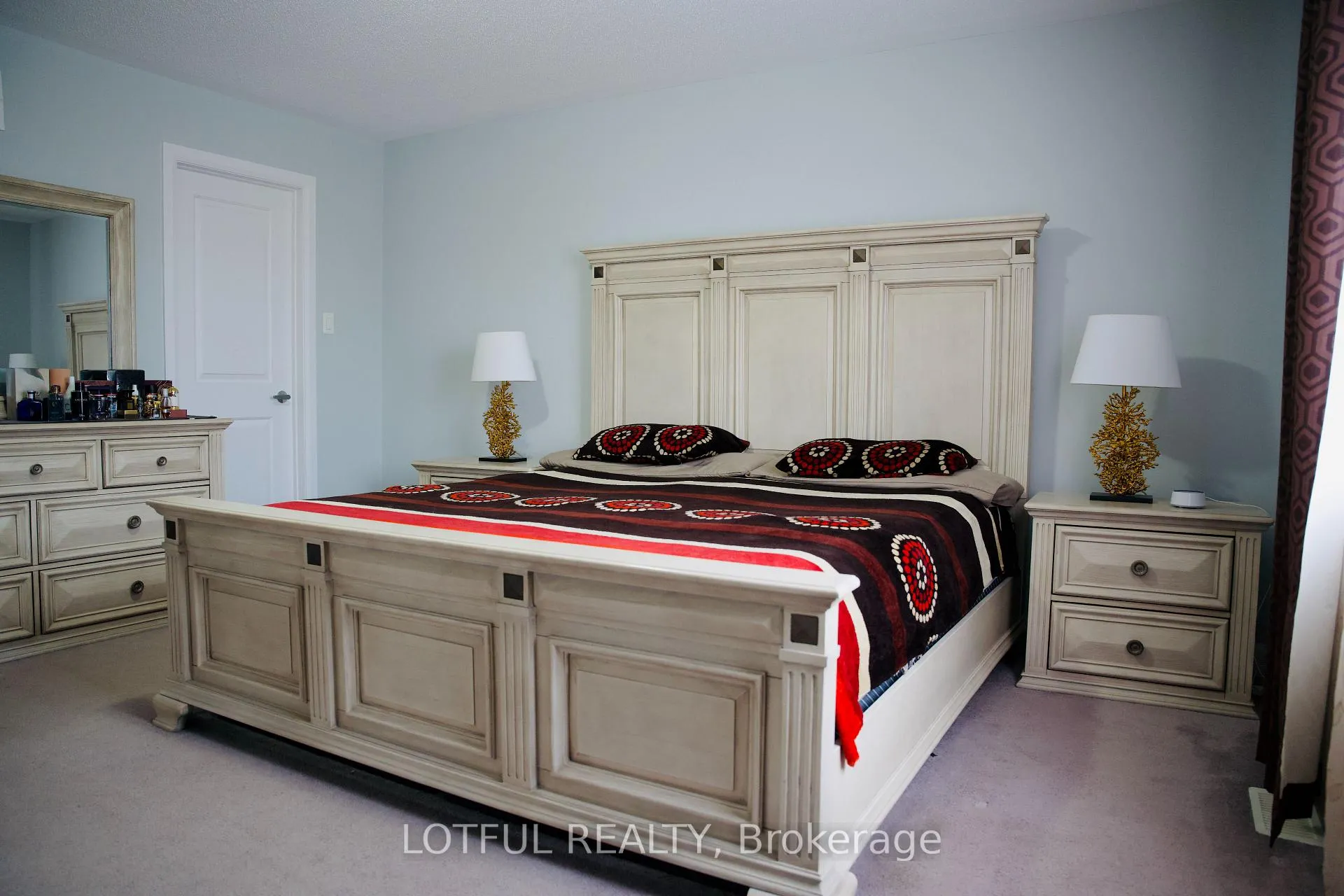 Photo 14 of 193 Aquarium Avenue, Ottawa, Avalon West — HOMEH