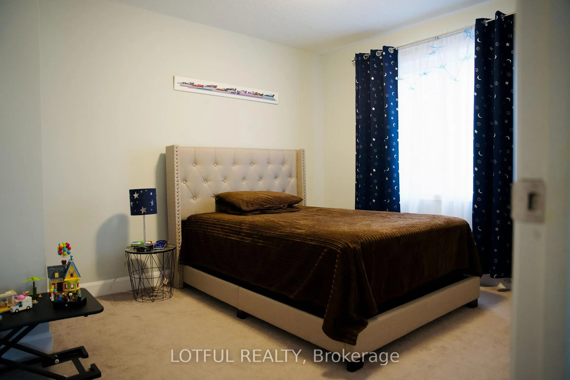 Photo 22 of 193 Aquarium Avenue, Ottawa, Avalon West — HOMEH