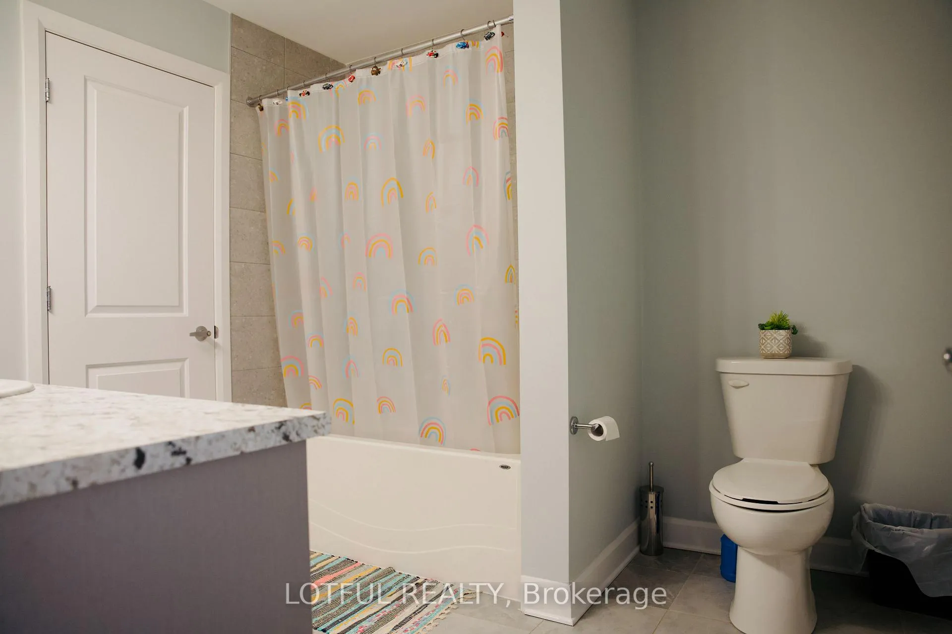 Photo 24 of 193 Aquarium Avenue, Ottawa, Avalon West — HOMEH