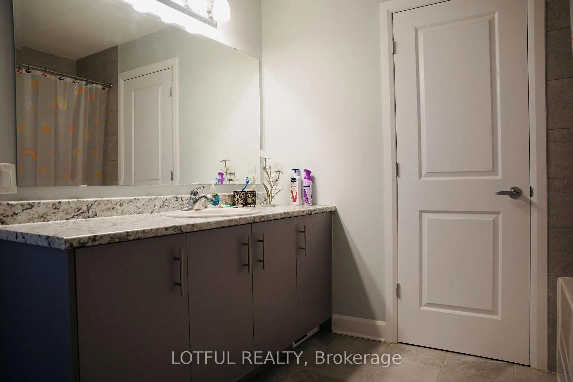 Photo 25 of 193 Aquarium Avenue, Ottawa, Avalon West — HOMEH