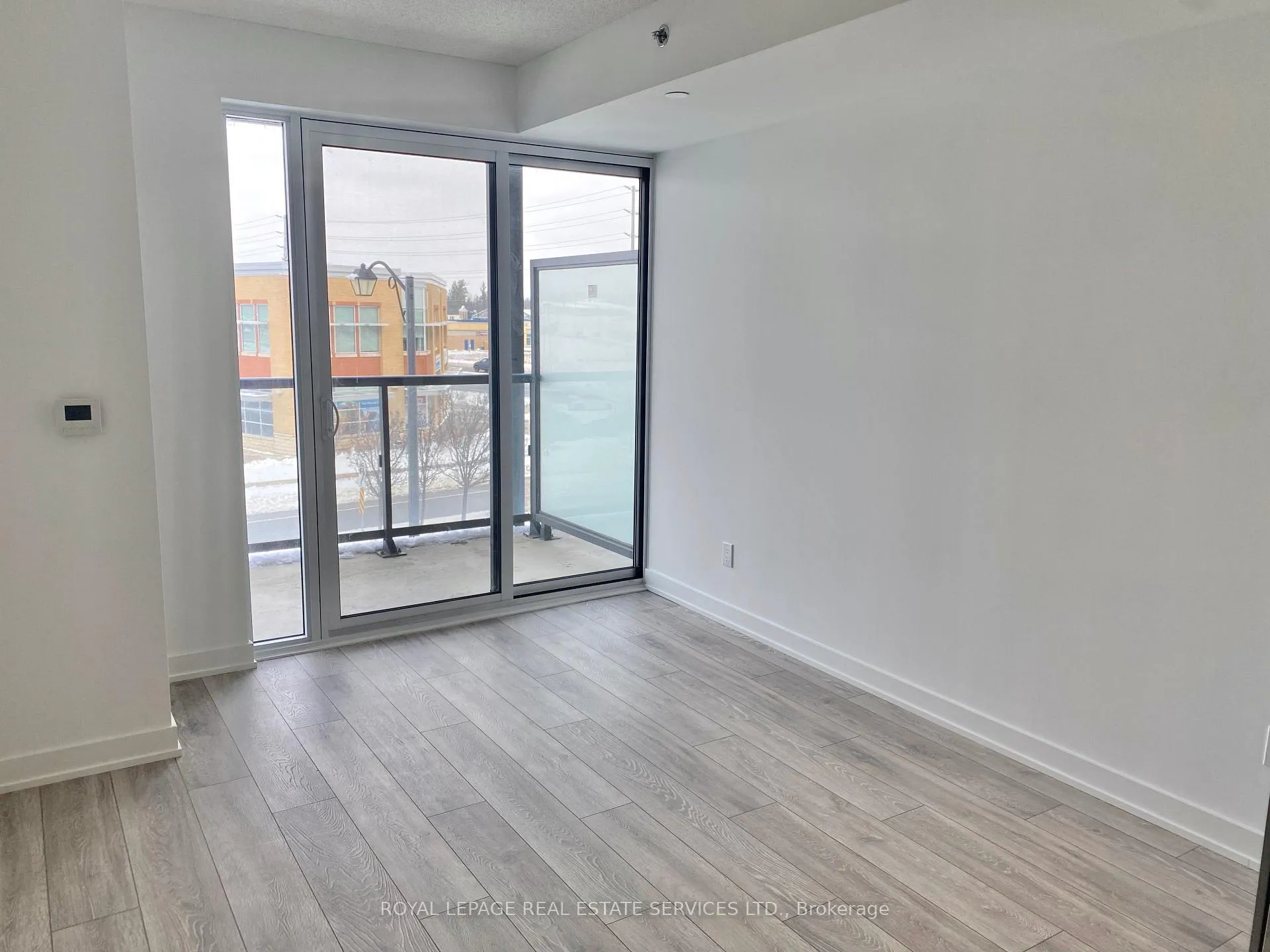 Photo 10 of Unit A318, 3210 Dakota Common, Burlington, Alton — HOMEH