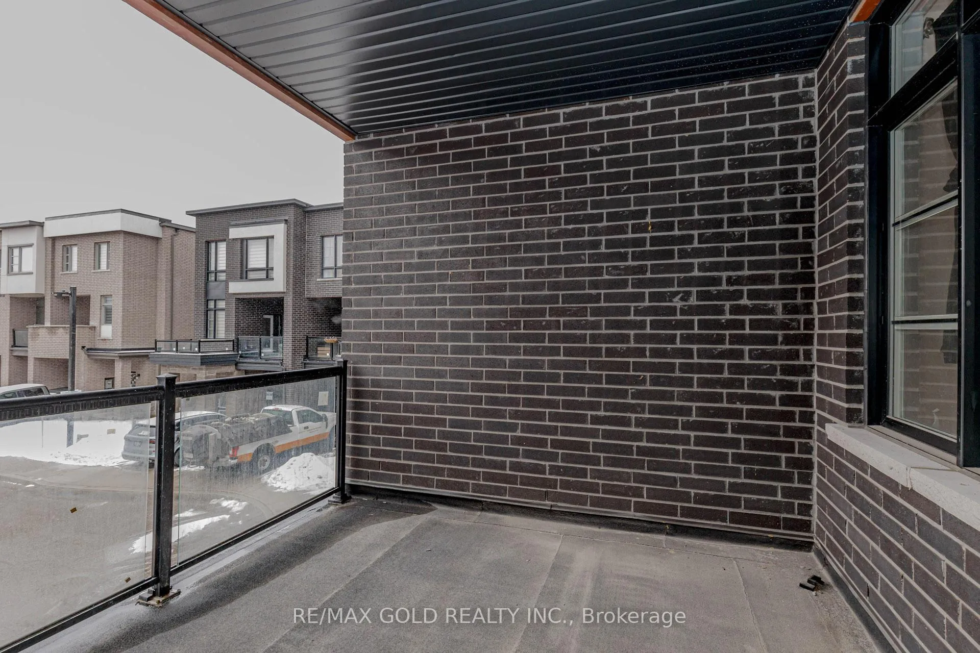 Photo 28 of 39 Inverary Crescent, Vaughan, Kleinburg — HOMEH